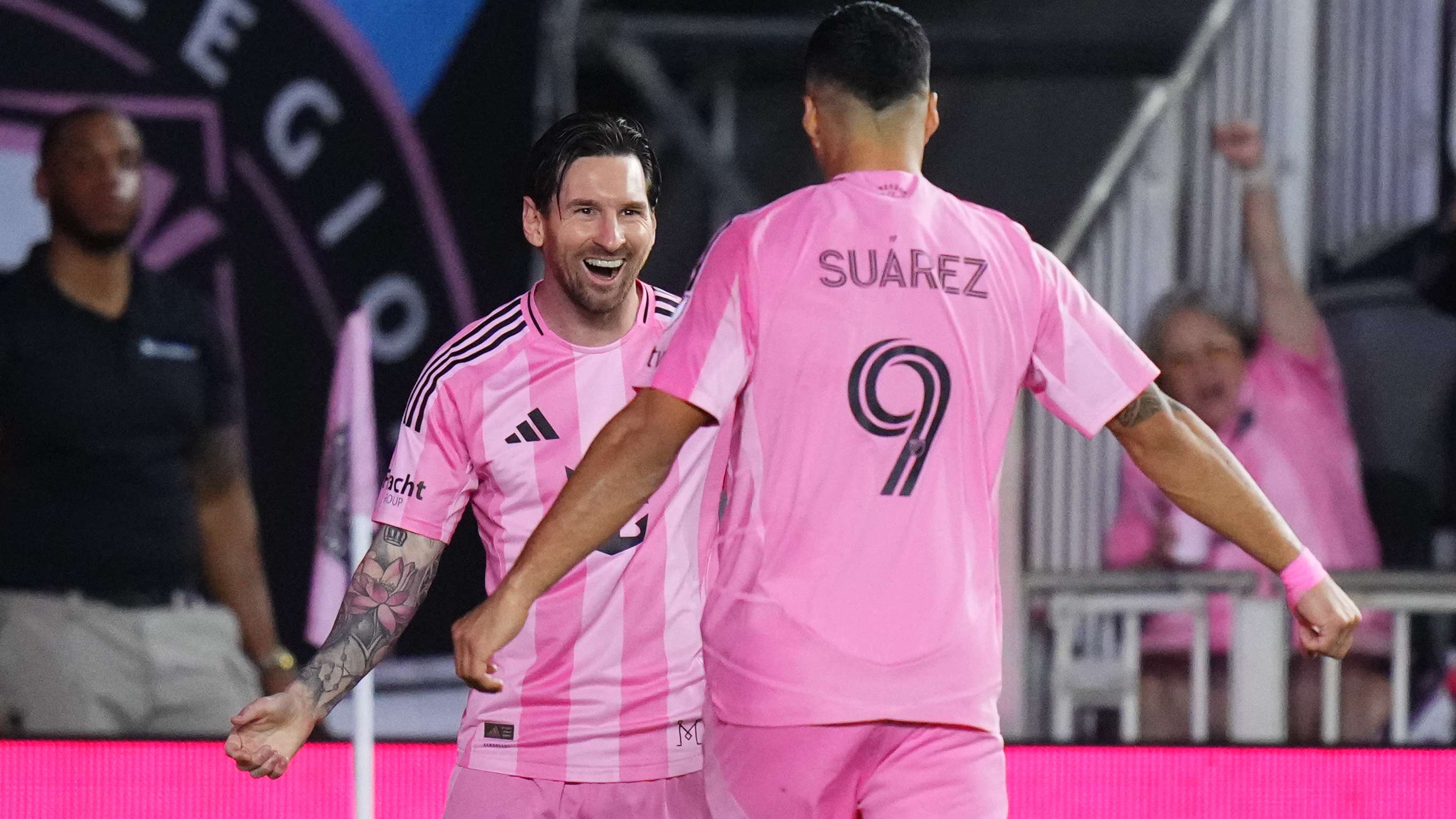 Messi incredible in return to spark Miami's win vs. Philly  