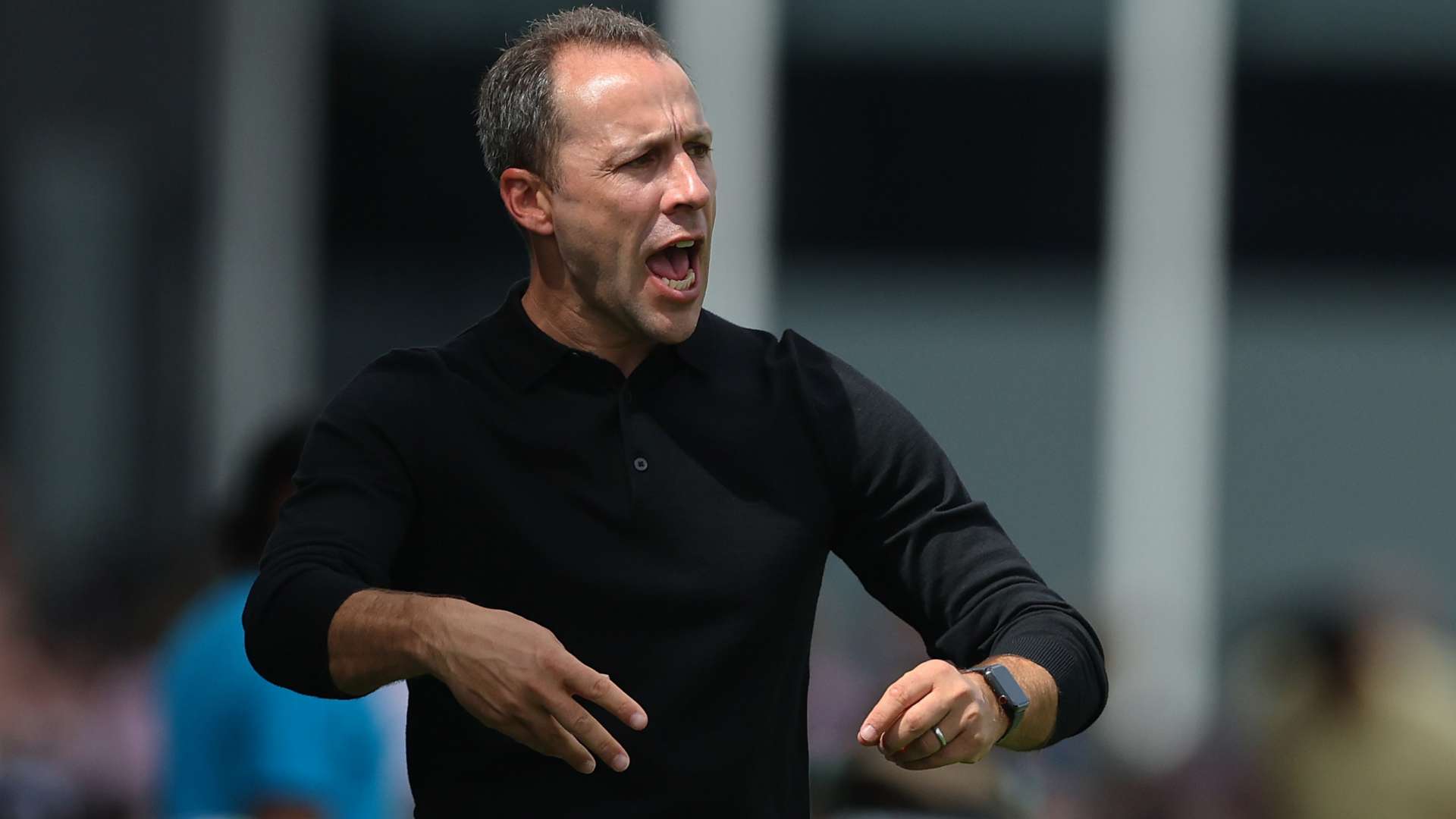 LAFC coach Steve Cherundolo to step down at end of season  