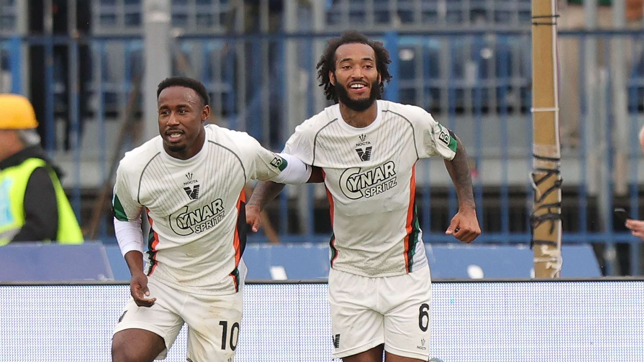 USMNT's Busio scores, but Venezia waste key chance  