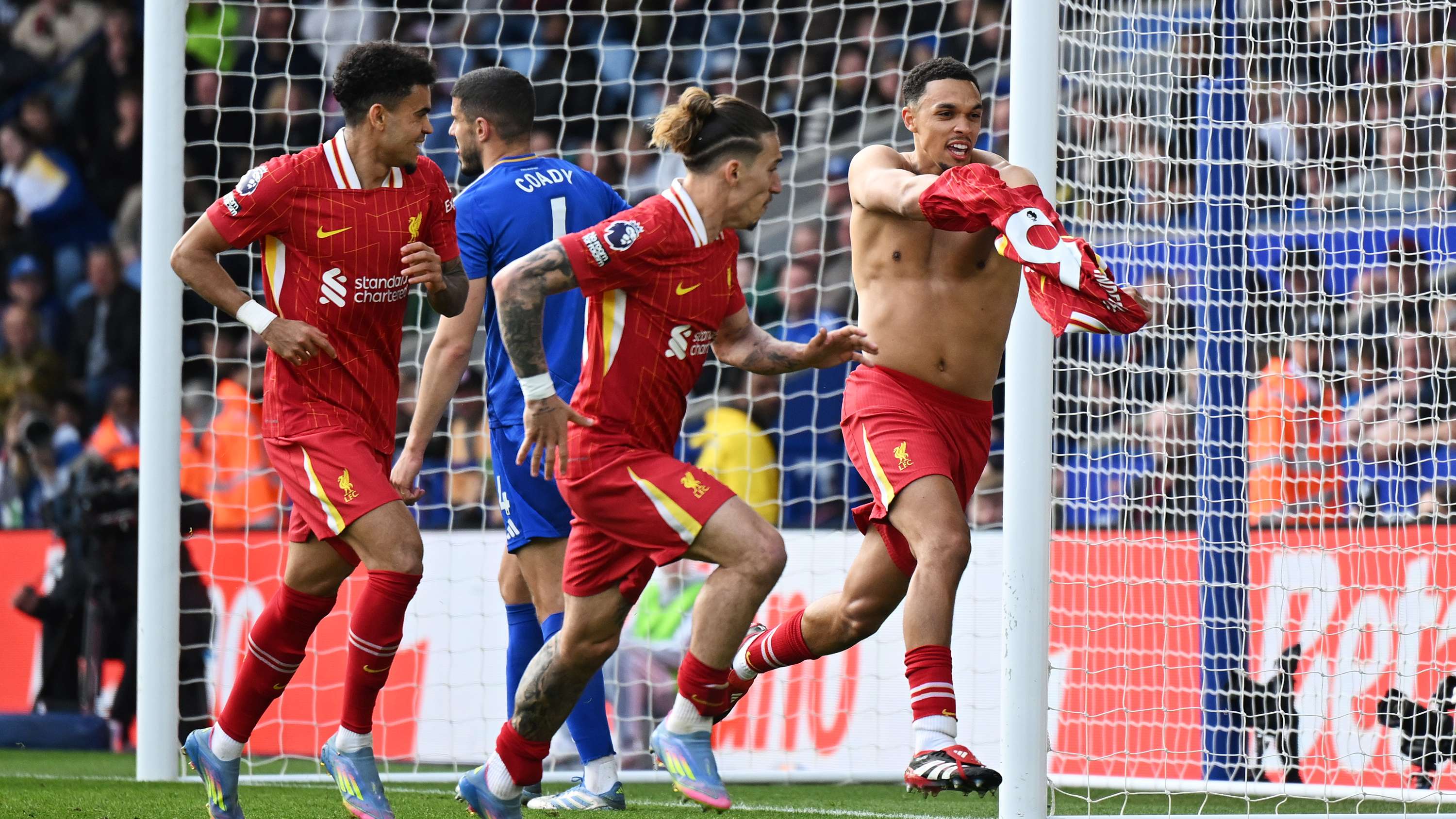 'Could he be staying?!' - Liverpool's glimmer of Trent hope  