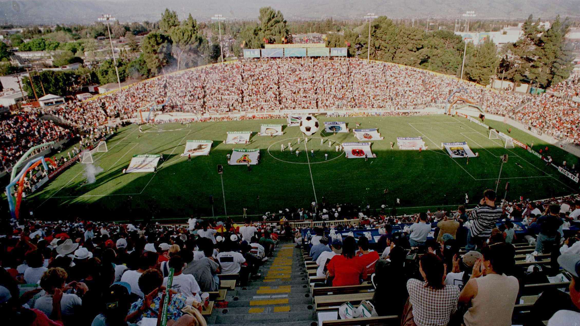 'Thank god for Eric Wynalda' - Look back at first MLS match  
