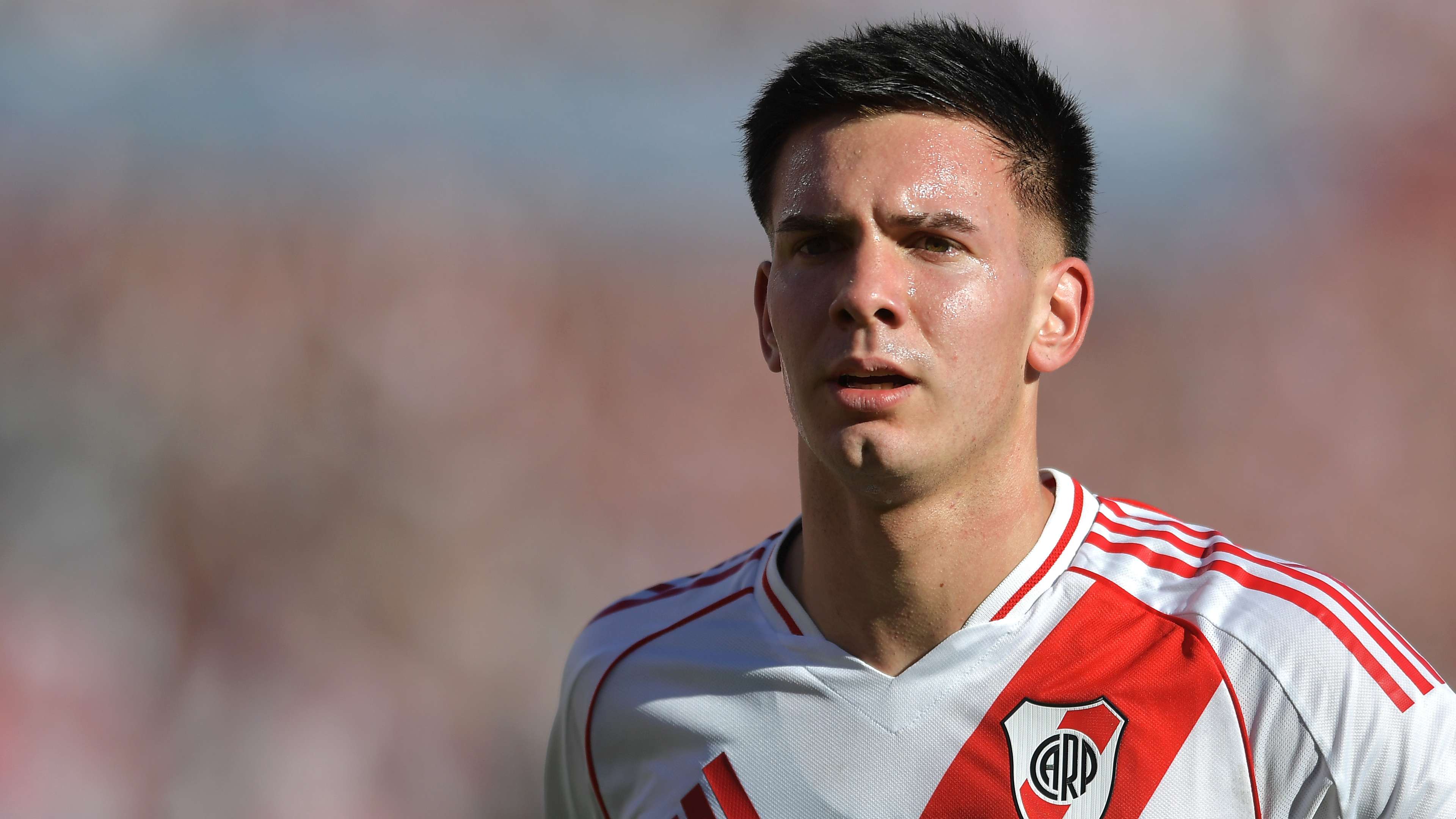 Mastantuono set to snub Man Utd and 'wait' for Real Madrid transfer  