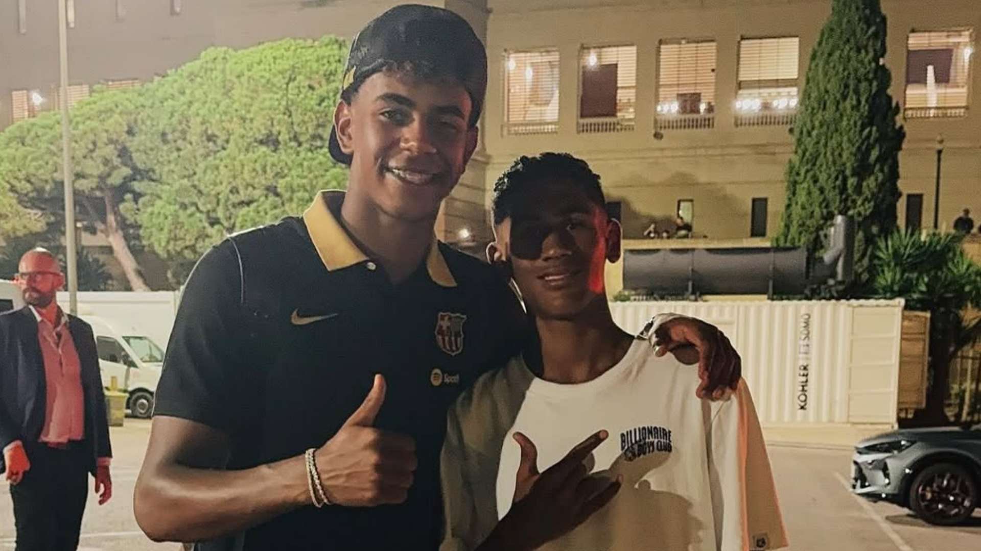 Man Utd wonderkid dubbed 'Kid Messi' agrees extended stay  