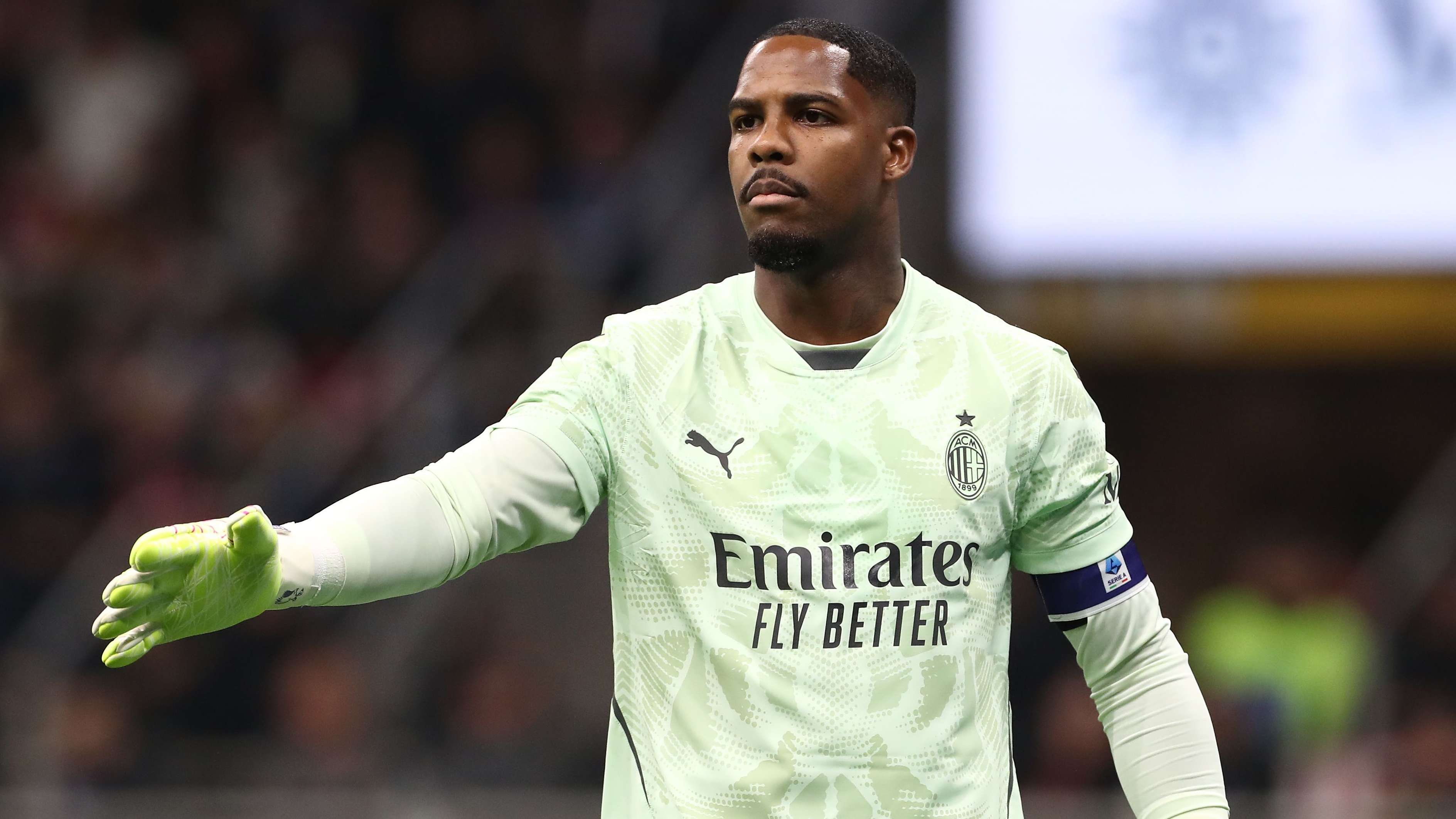 Maignan gives Milan ultimatum - Chelsea push to complete transfer  