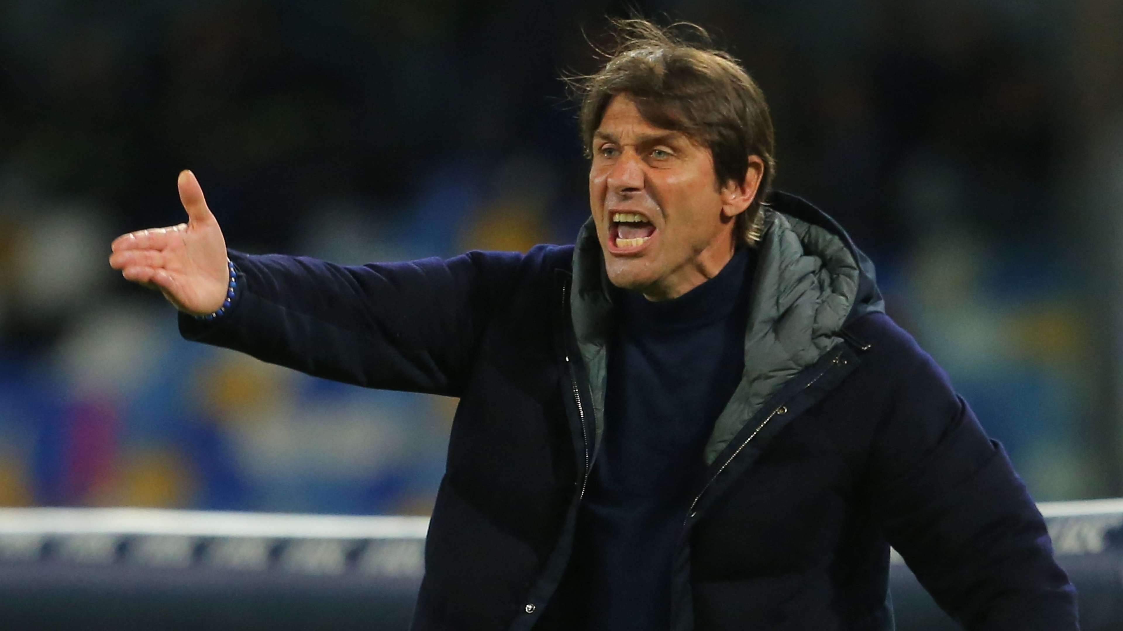 Conte hits out at 'stupid' reports of Juventus return  