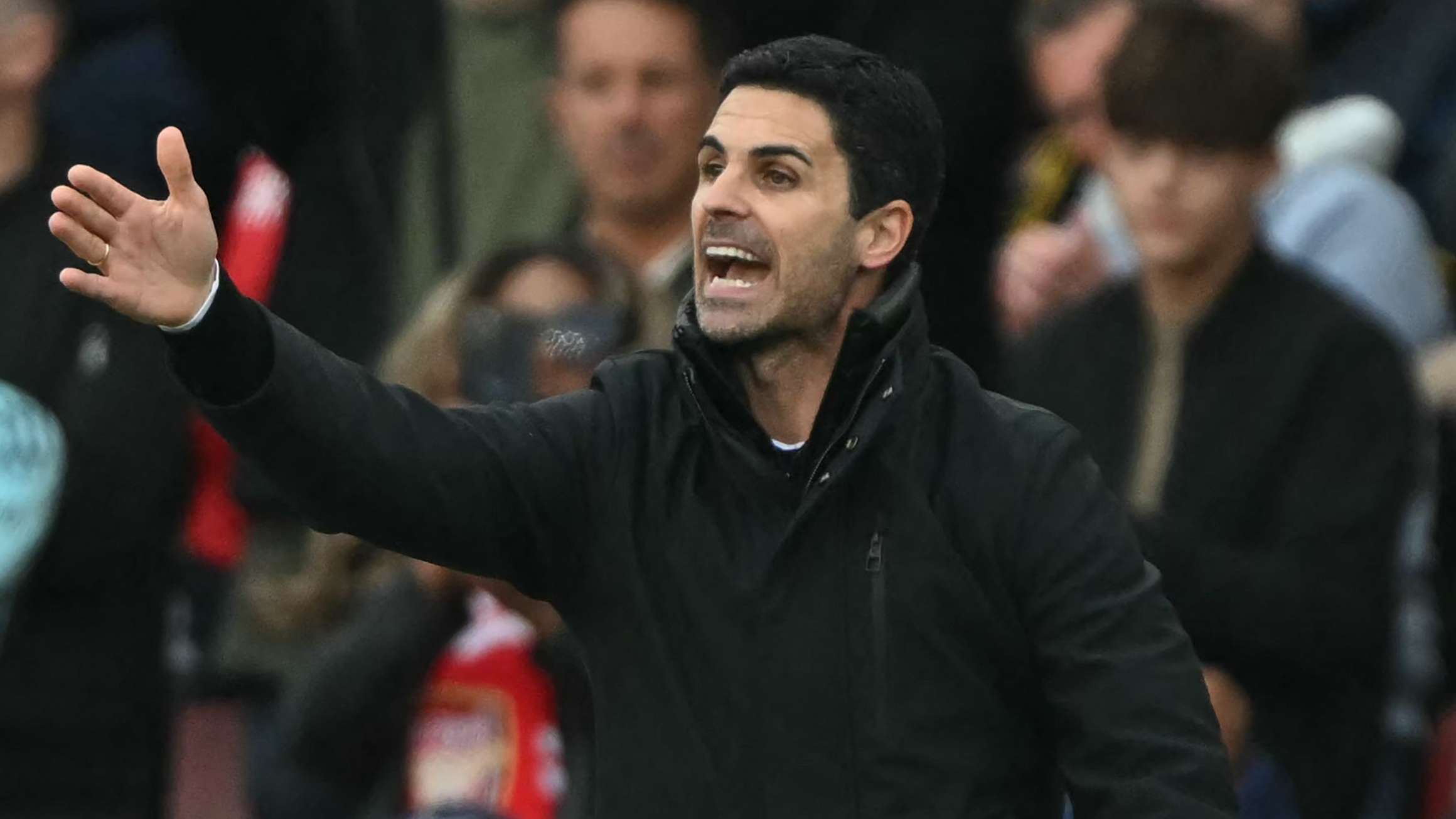 Arsenal announce departure of €5m full-back to Serie A  