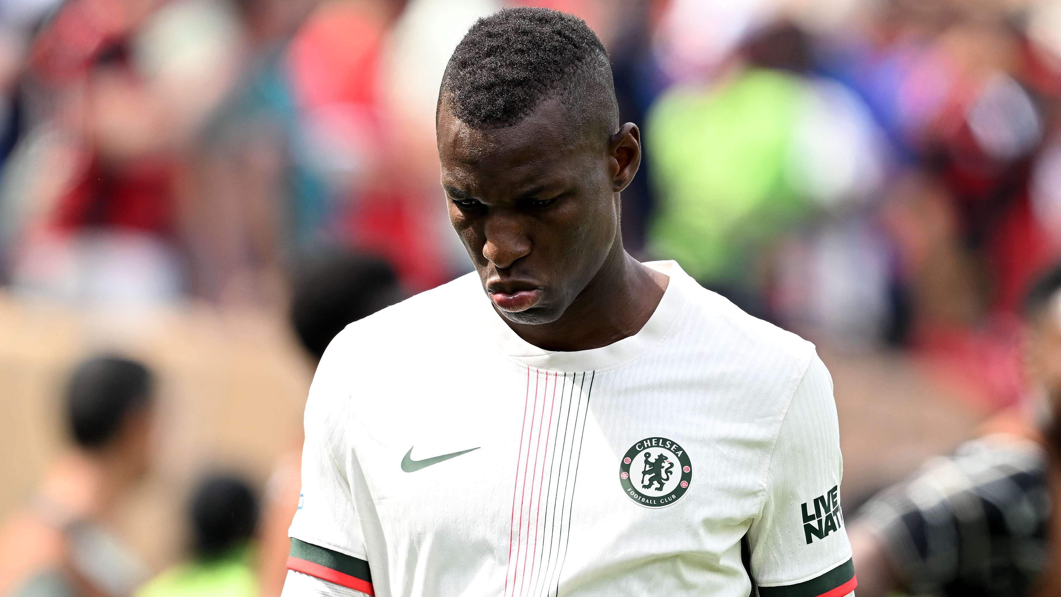 Chelsea consider getting rid of Jackson after another costly red card  