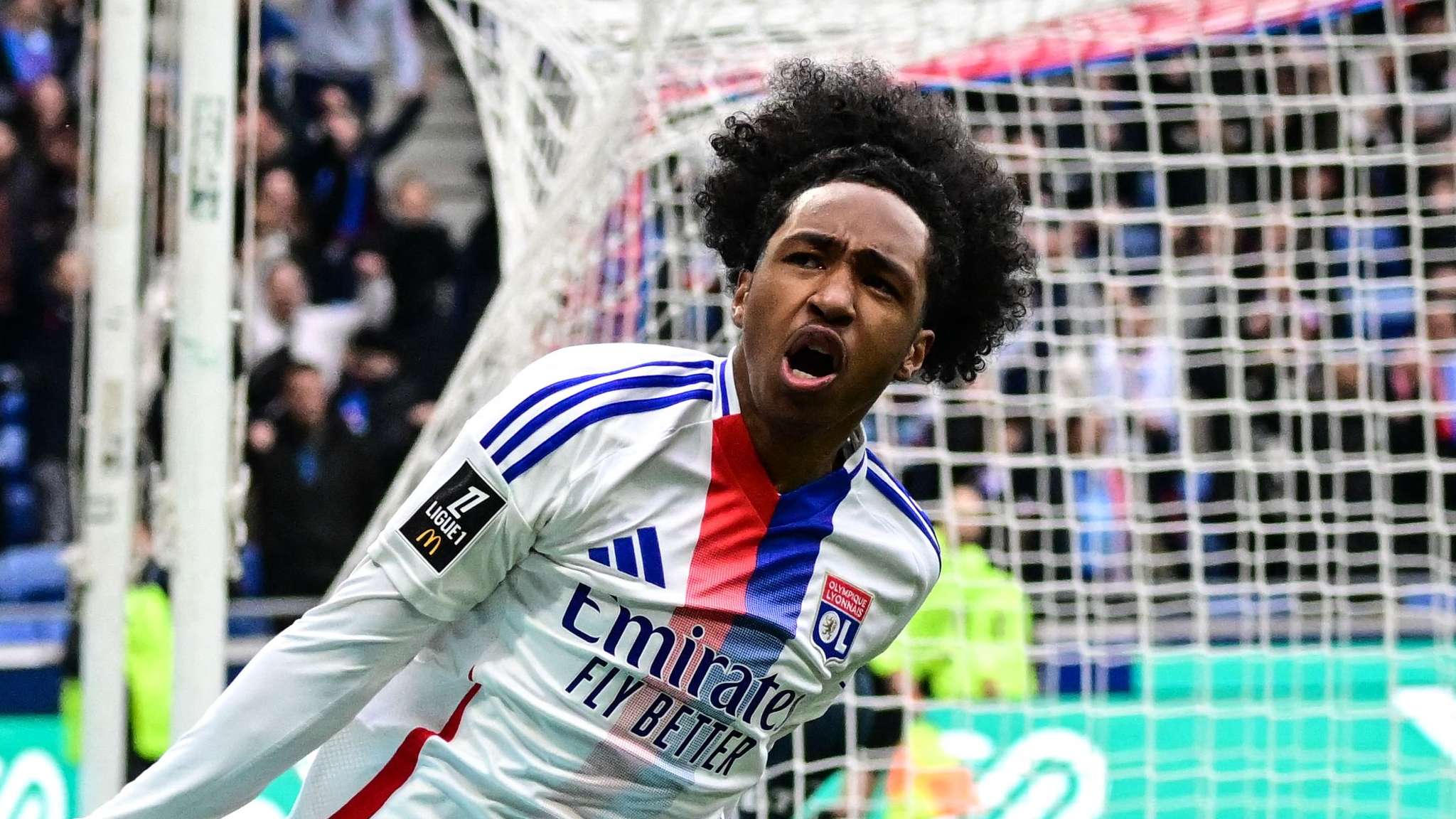 Forest agree deal for Lyon's Fofana amid Chelsea competition  