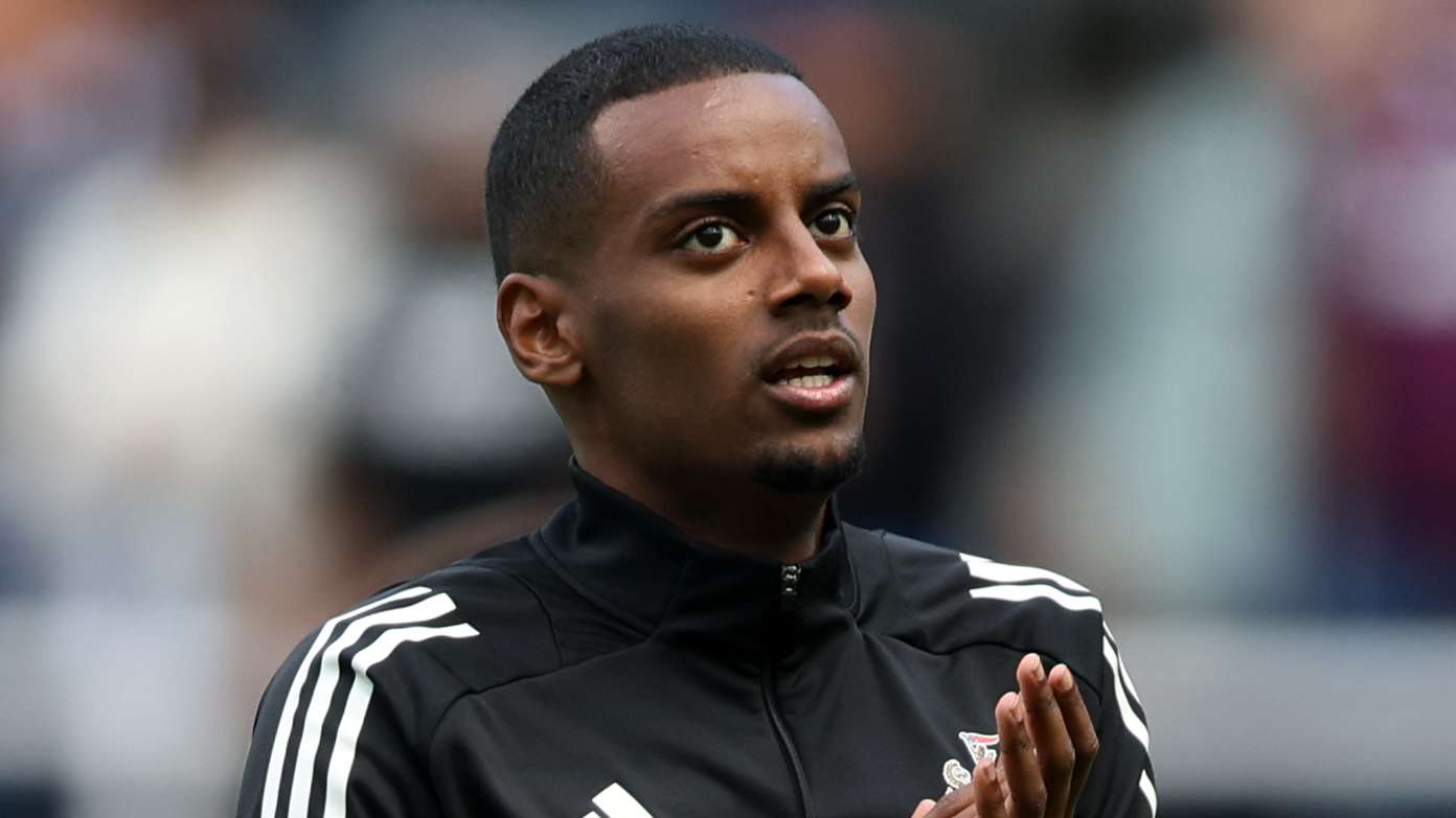 Isak to Liverpool OFF! Newcastle's Saudi owners block record bid  