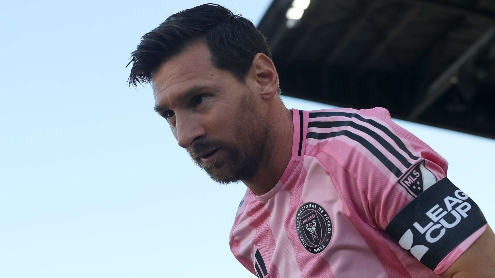 'Don't let your guard down' - Messi sent surprise warning by fellow Argentine  