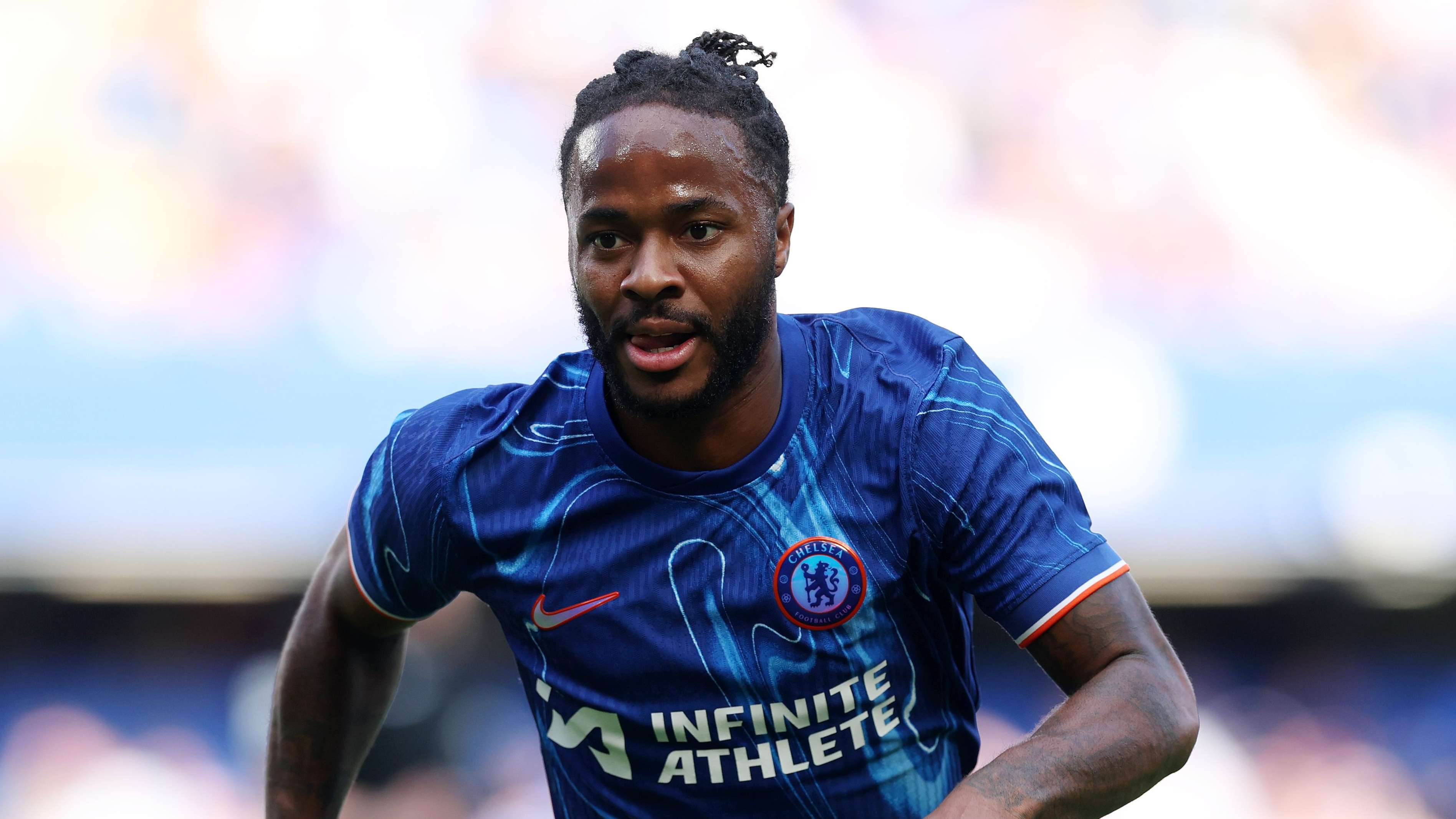 Chelsea prepared to loan out Sterling as transfer moves dry up  
