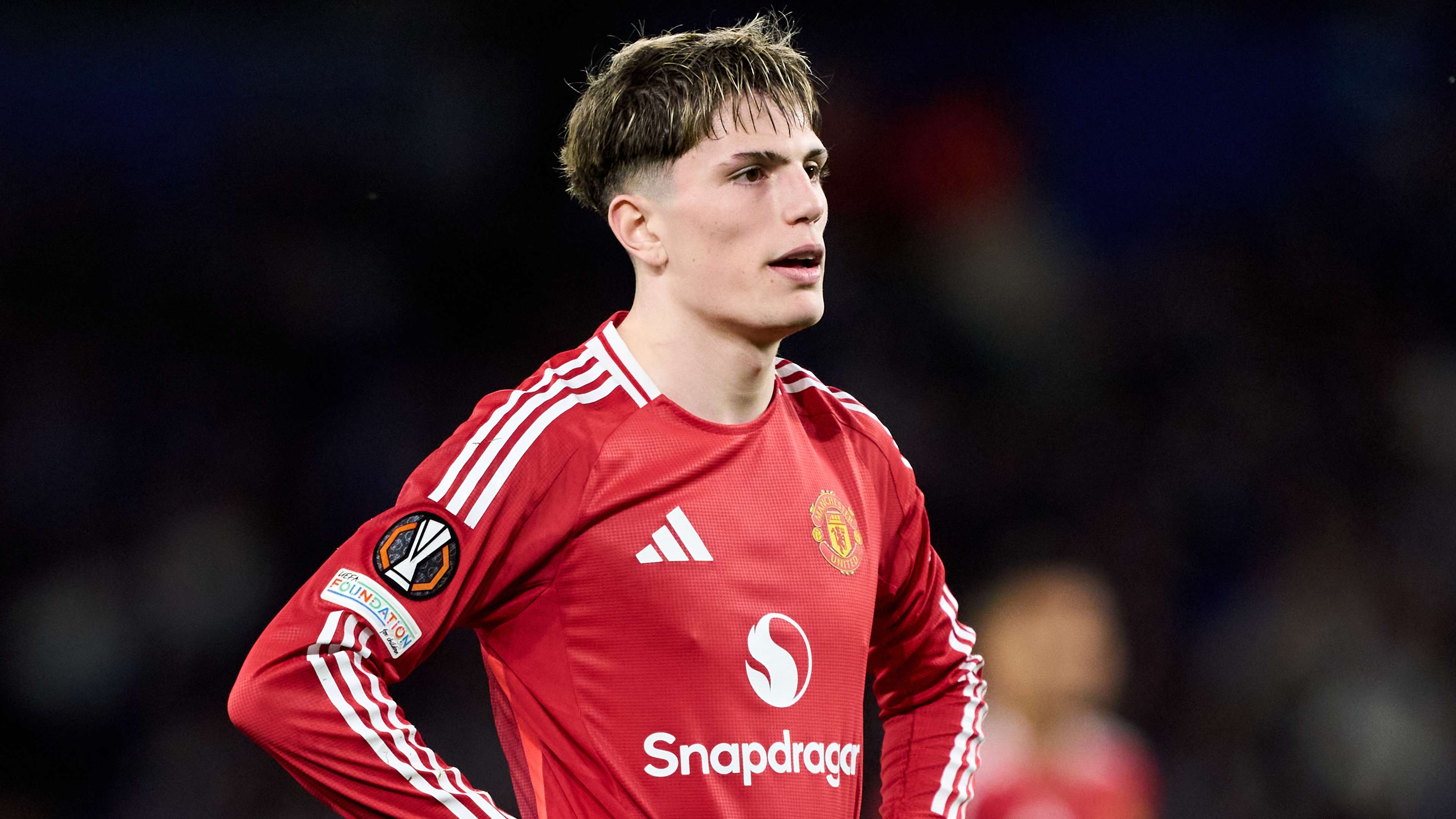 Chelsea agree 'every detail of personal terms' with Garnacho  