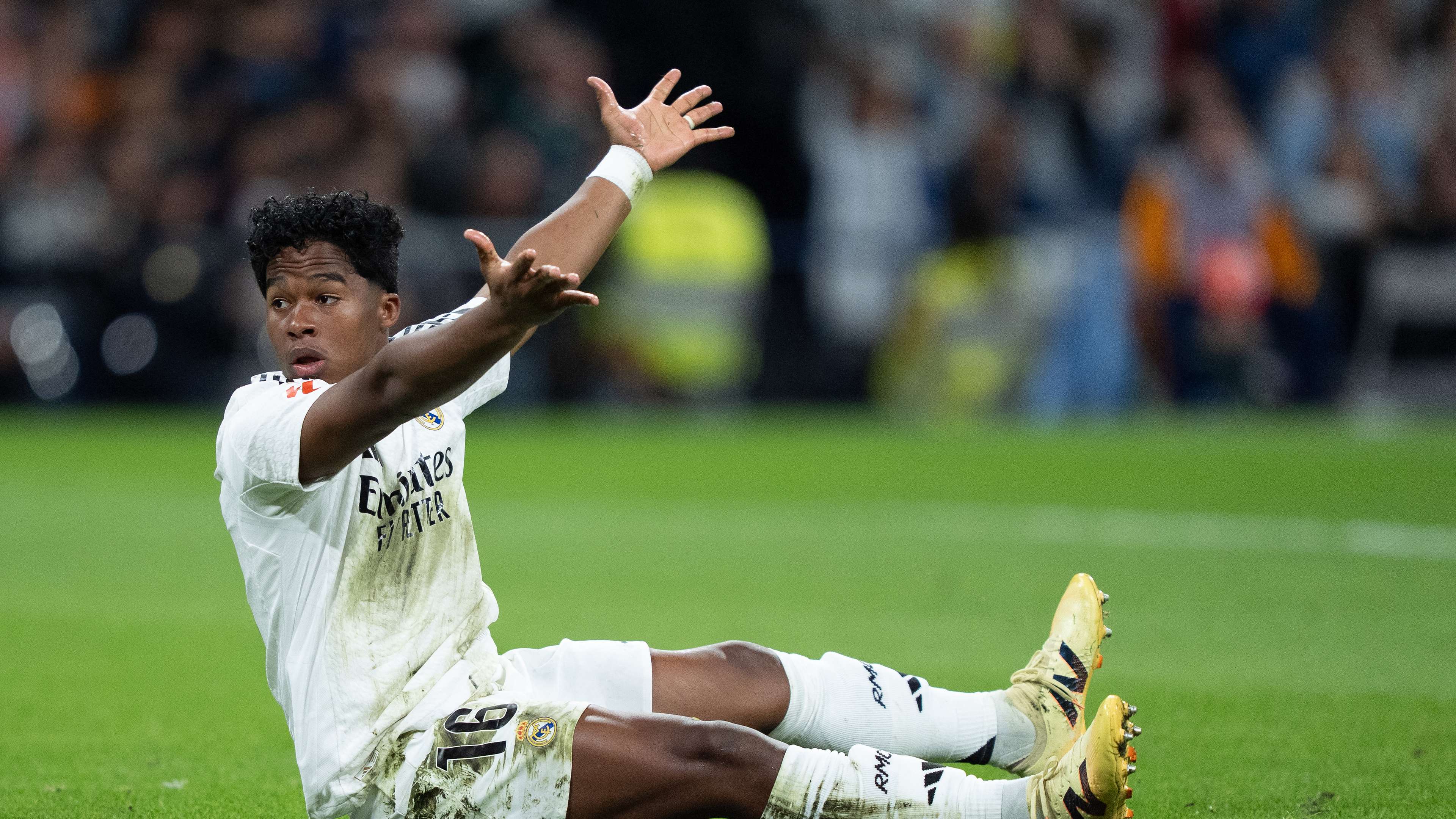 Why Real Madrid are delaying giving Endrick the iconic No.9  