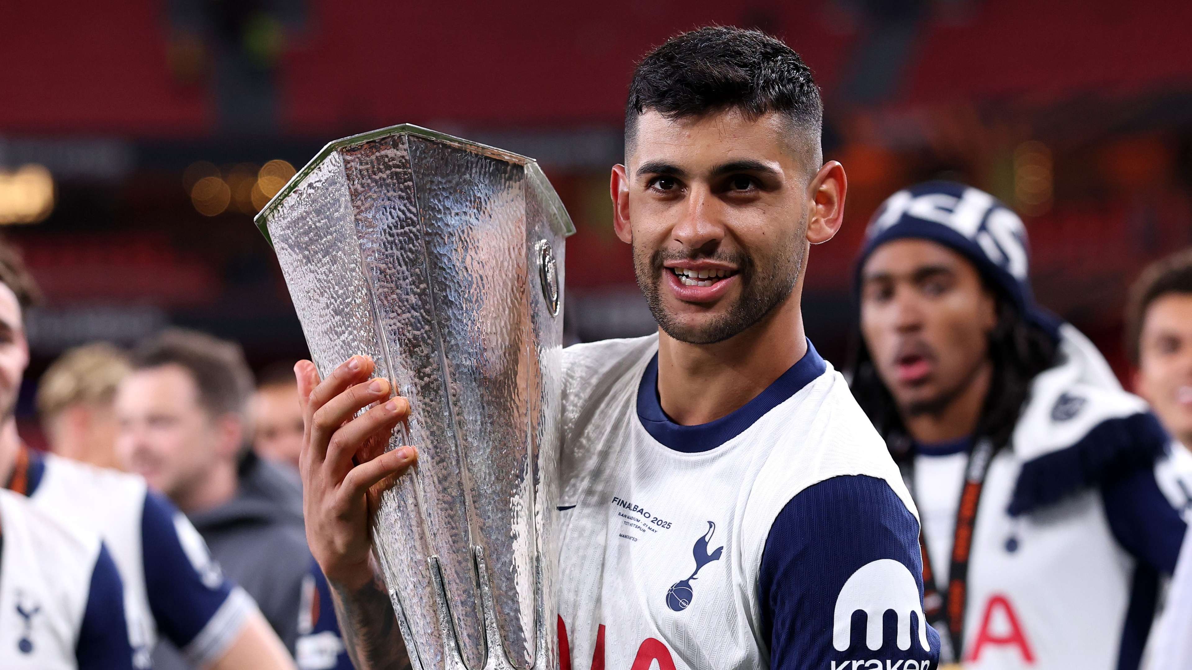 Romero pens new long-term Spurs deal after Atletico links  