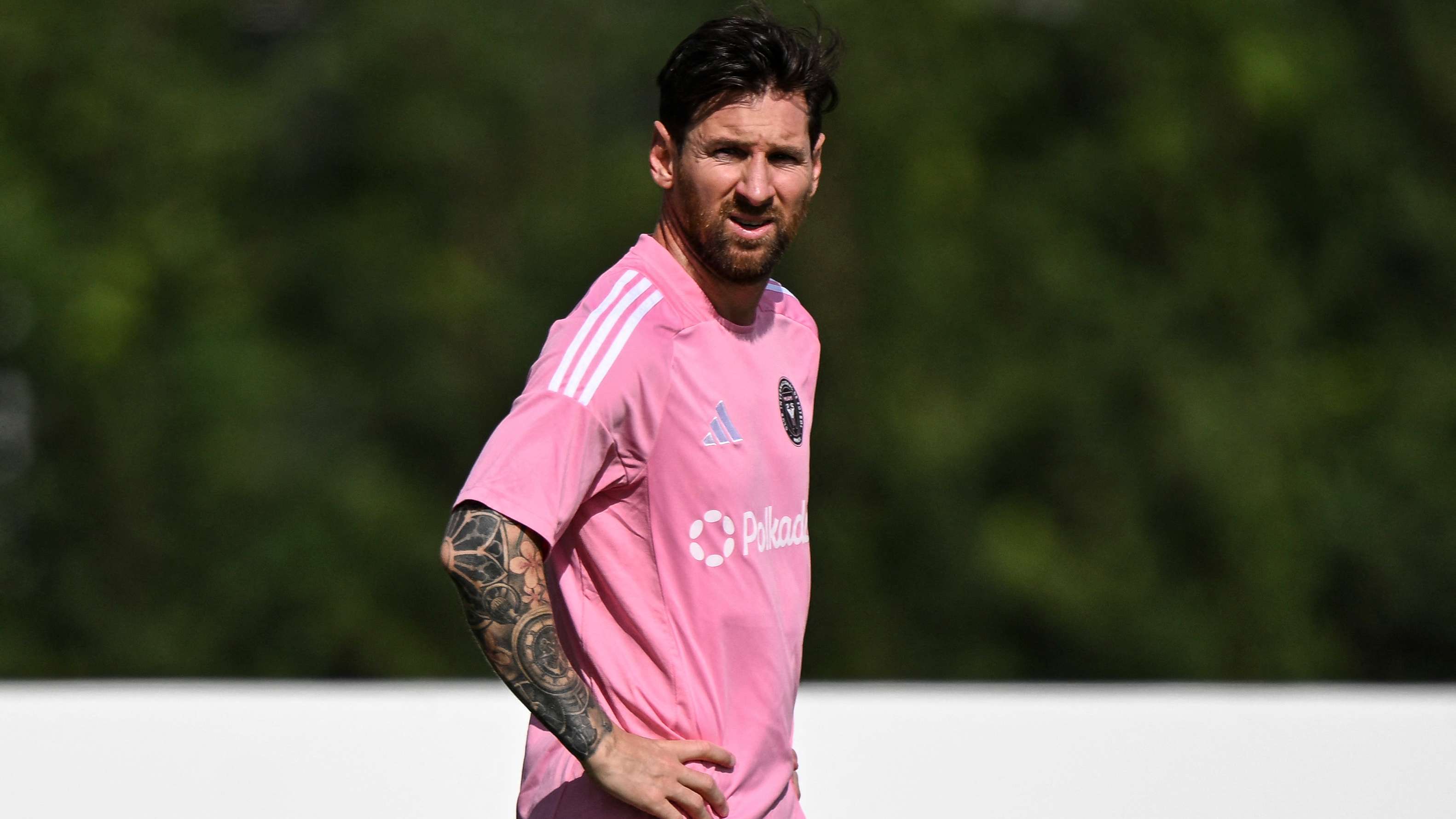 Messi's return appears close after participating in full training  