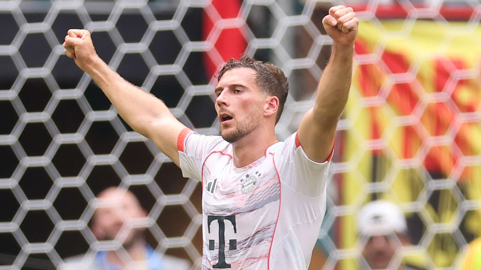 Bayern star hailed for 'working like a mad man' to revive career  