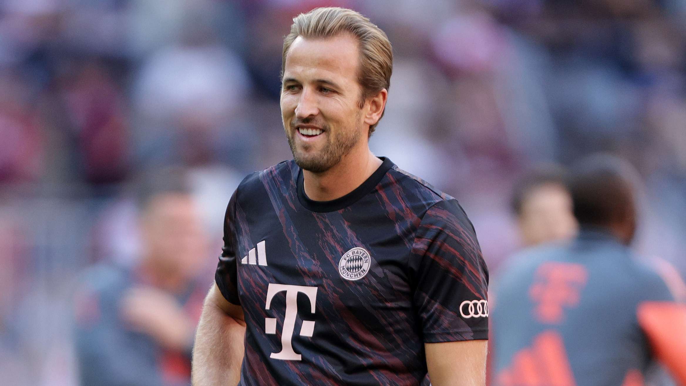 📽️ | Kane scores against Spurs on return & then skies penalty  