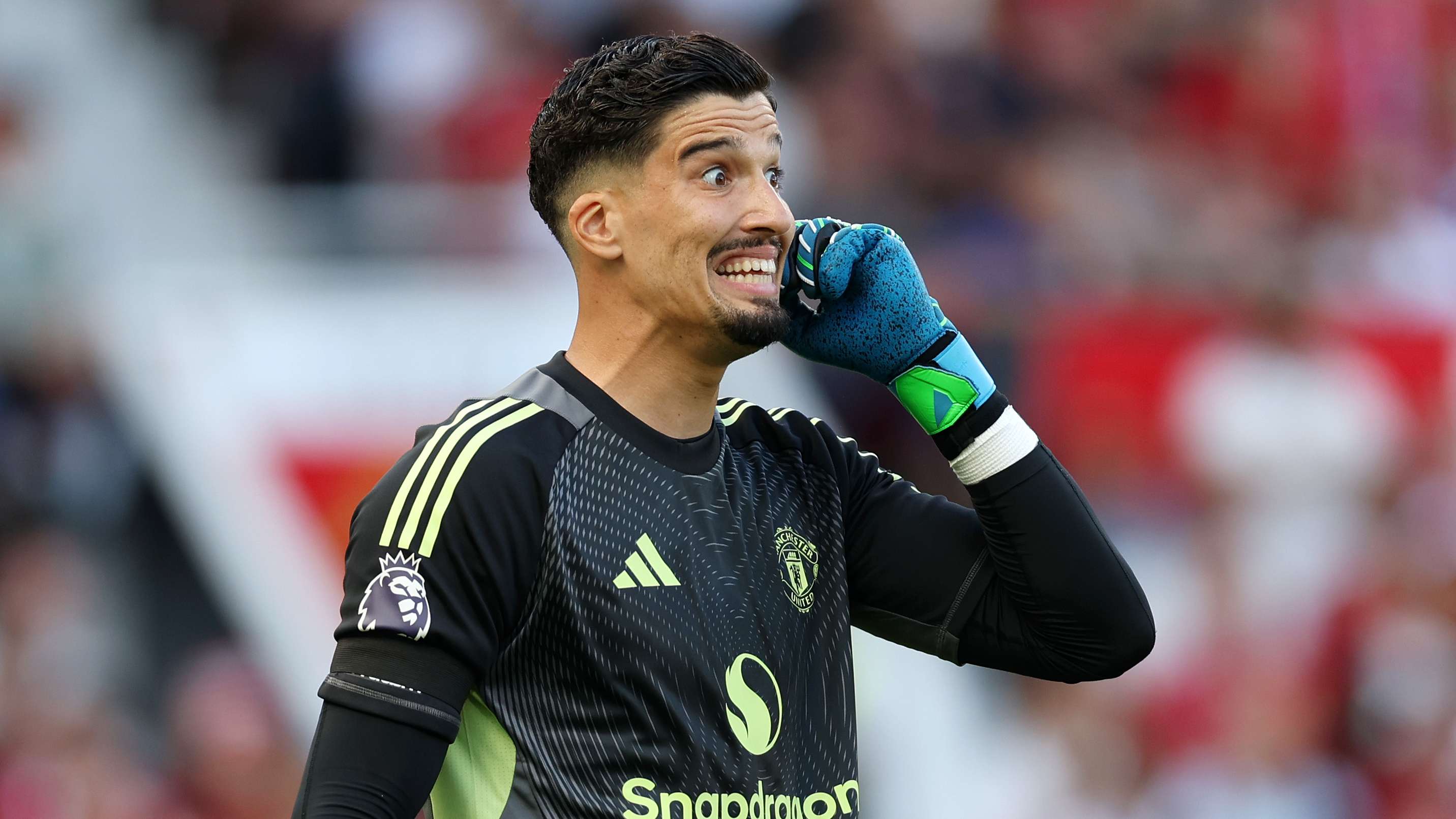 'Even worse than Onana!' - Man Utd urged to sell 'hopeless' Bayindir  