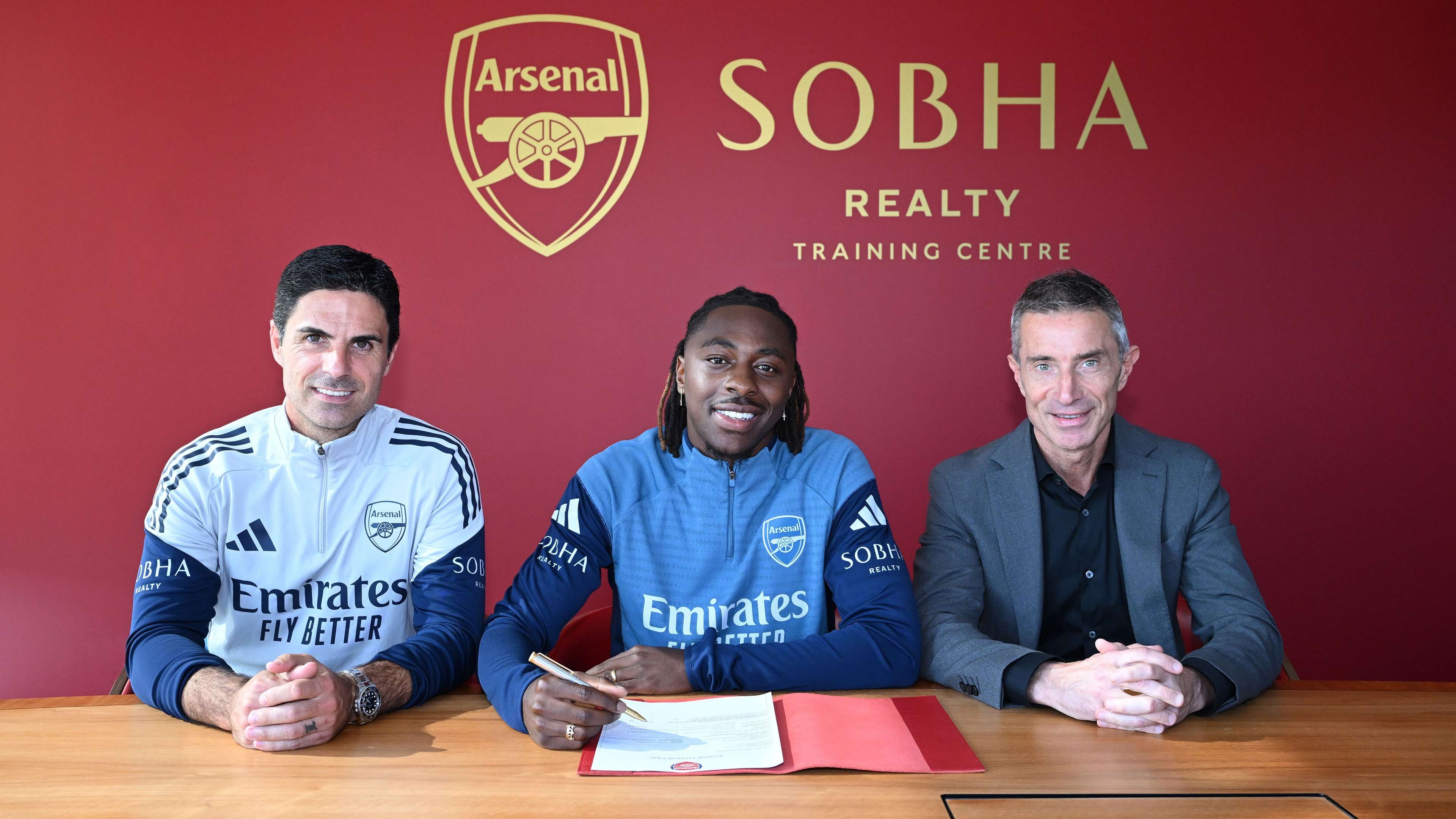 Arsenal confirm signing of Eberechi Eze  