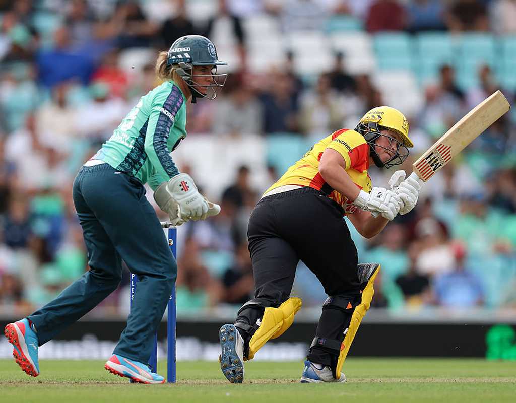 All-round Rockets cruise to six-wicket win to keep campaign afloat  