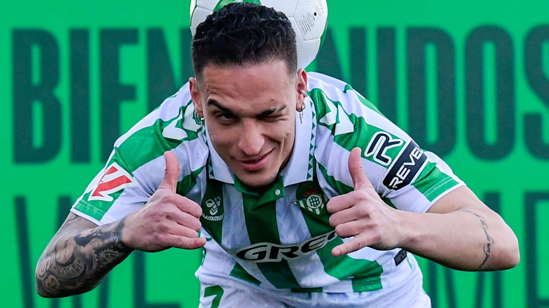 Antony's nightmare is over! Man Utd agree to €25m Betis transfer  