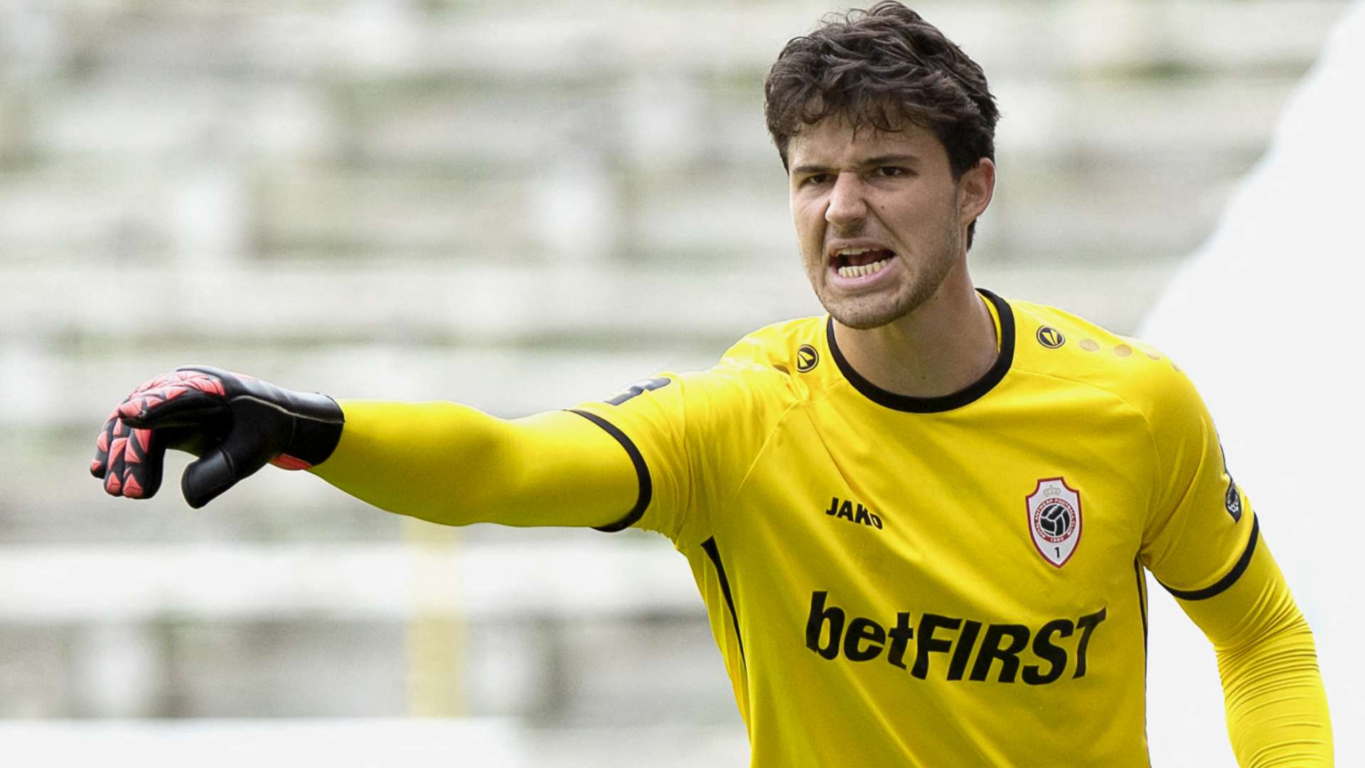 Man Utd's Lammens saga isn't over—make improved offer  