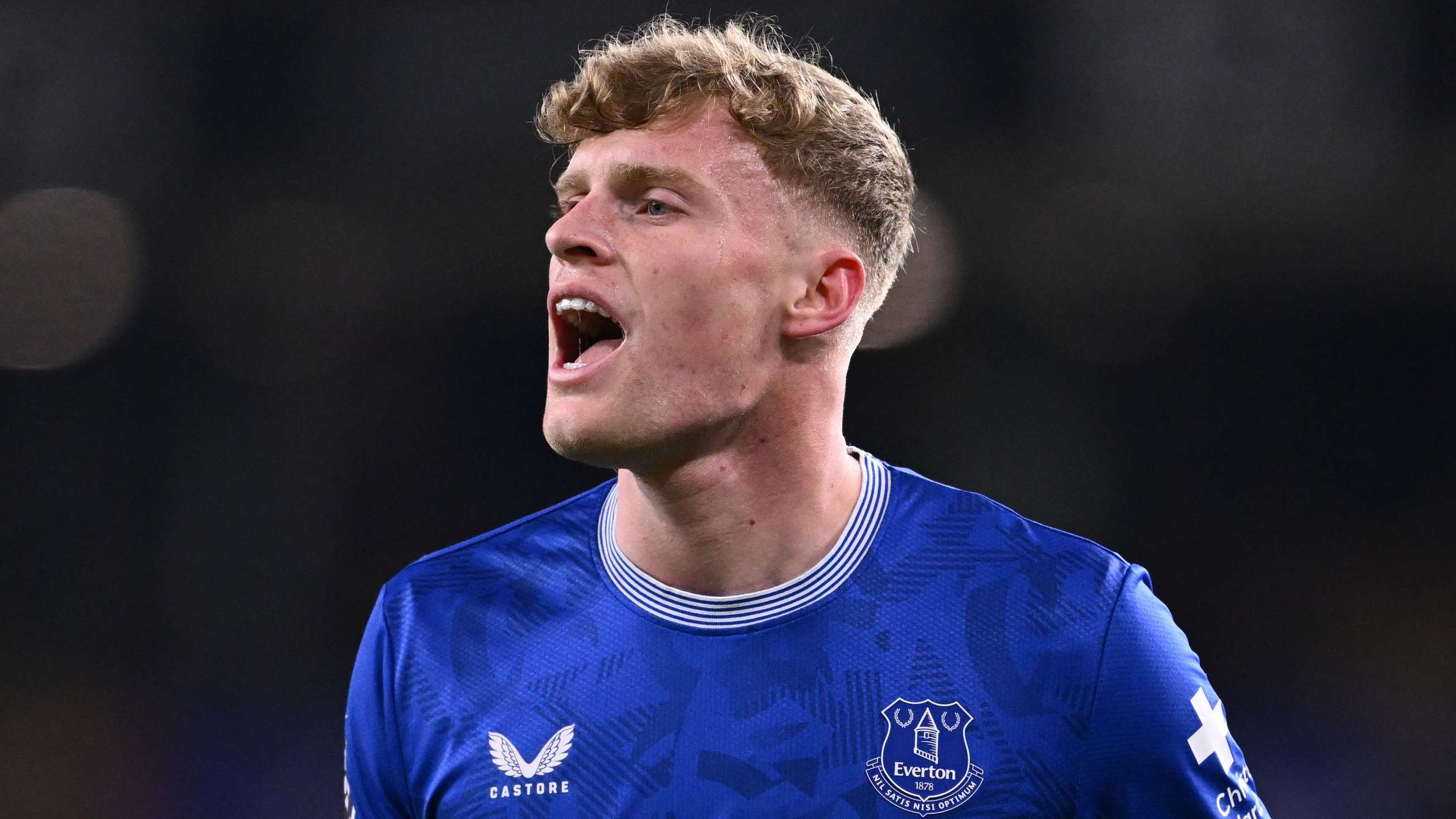 Transfers LIVE: Man Utd & Liverpool battle for Branthwaite  