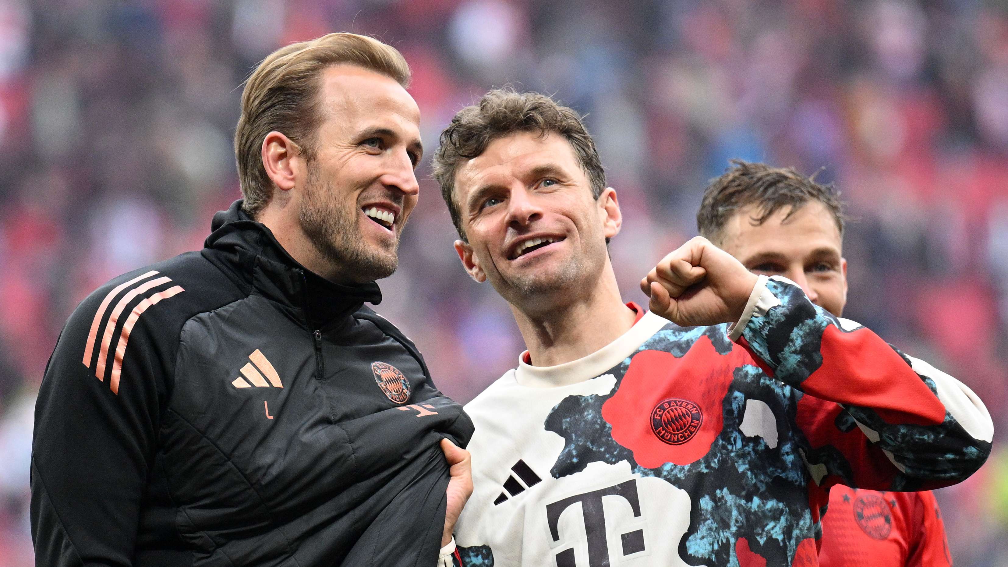 Kane sets hat-trick challenge for Bayern icon Muller  