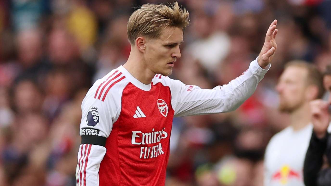 Odegaard forced off injured against Forest  