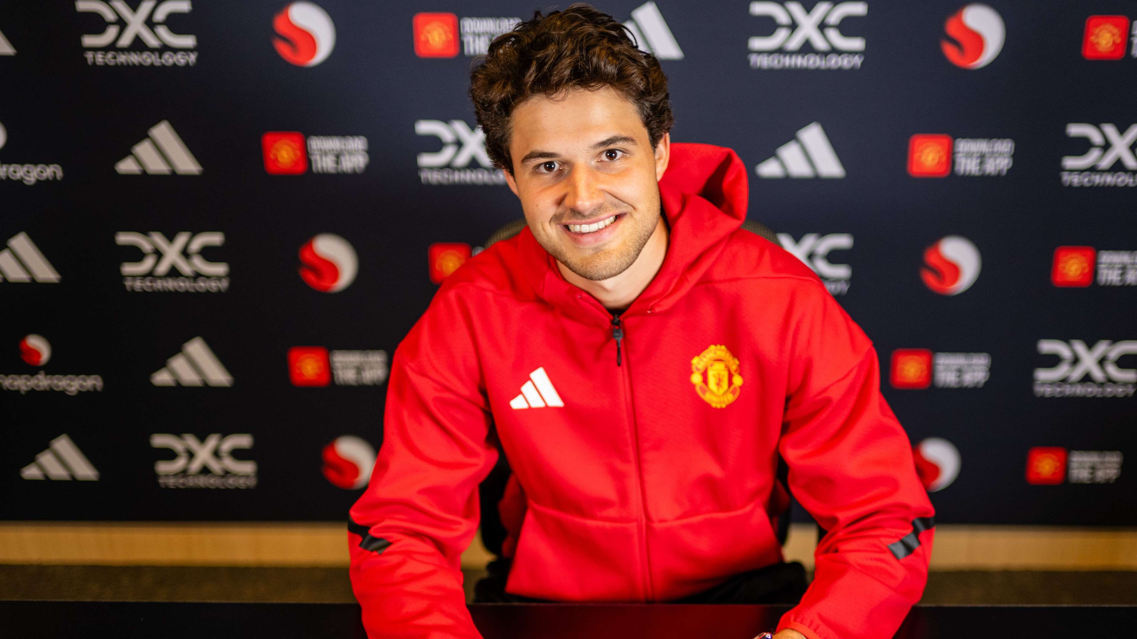 Lammens admits 'aura' of Man Utd led to move from Antwerp  