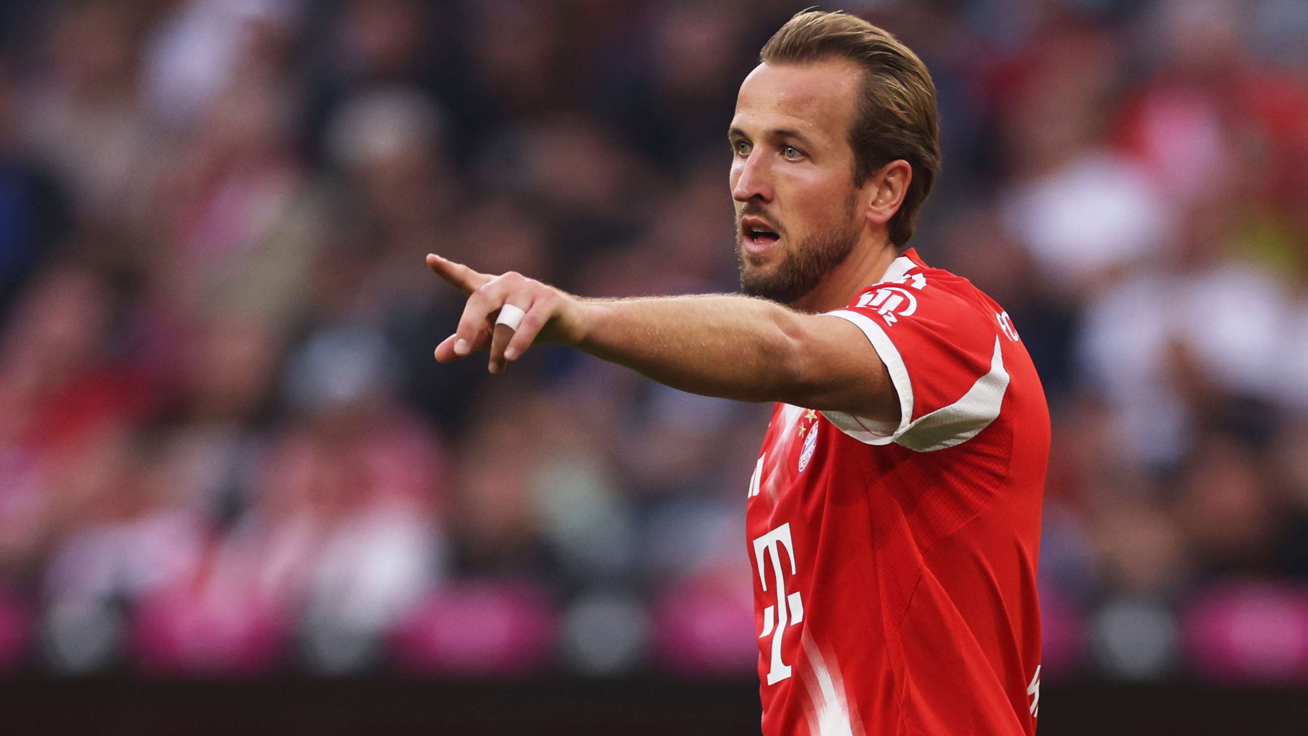 Kane gets top marks from German media after Bayern rout  