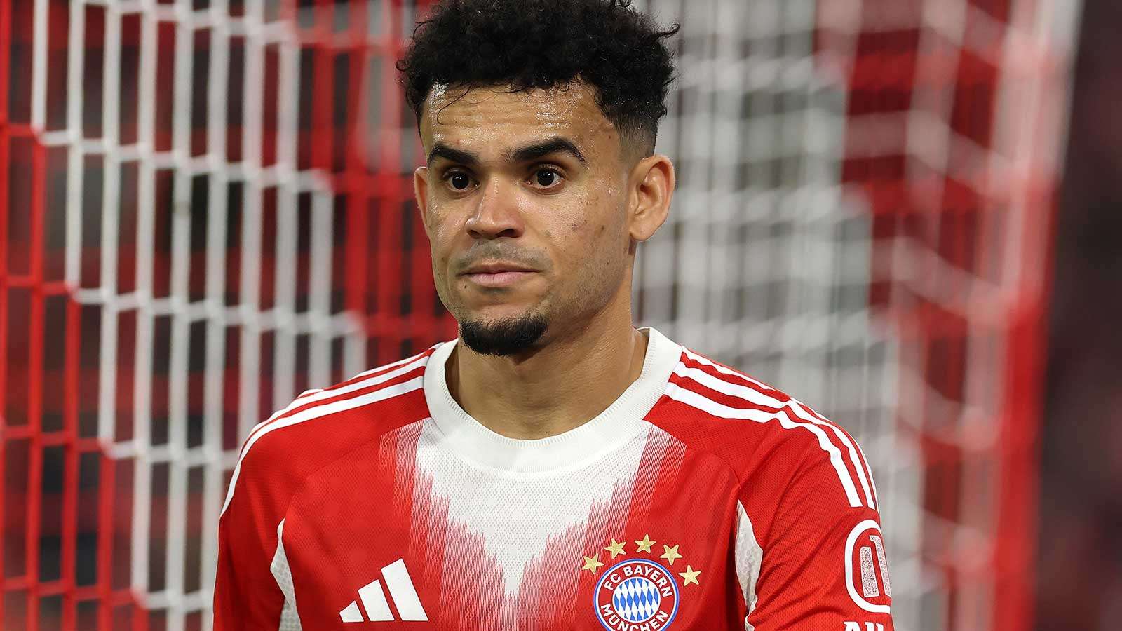 Huge blow for Liverpool as summer signing ruled out for six weeks  
