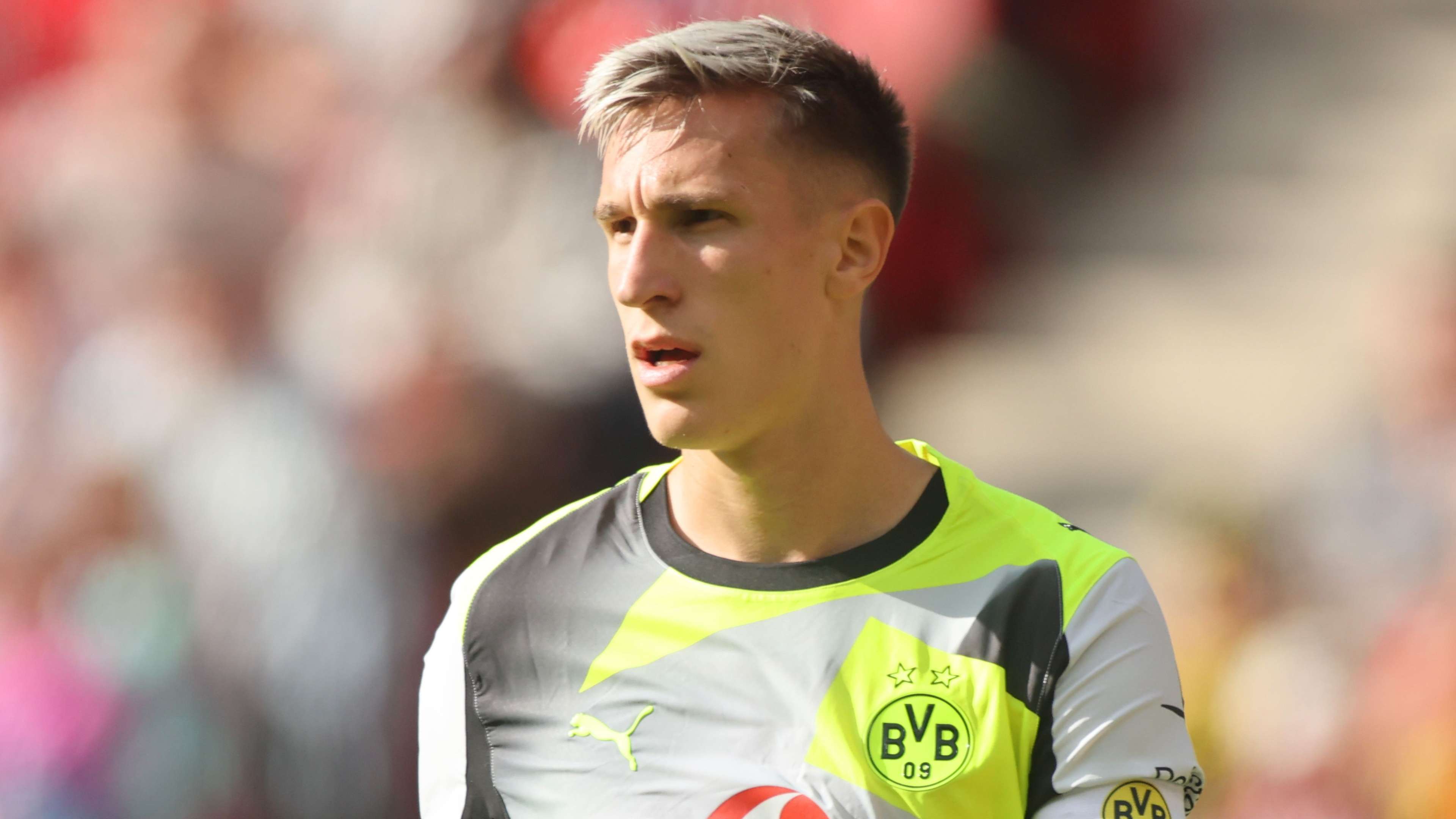 Schlotterbeck plays waiting game with Dortmund amid Liverpool interest  