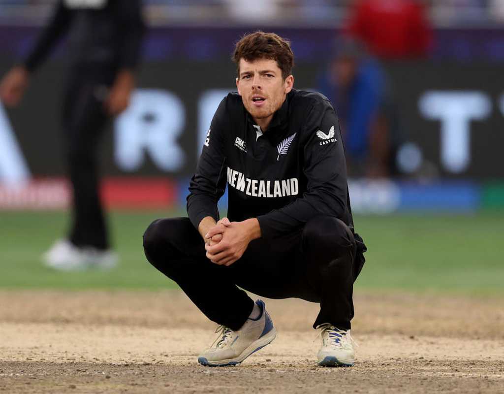 Santner, Ravindra return for England T20Is  