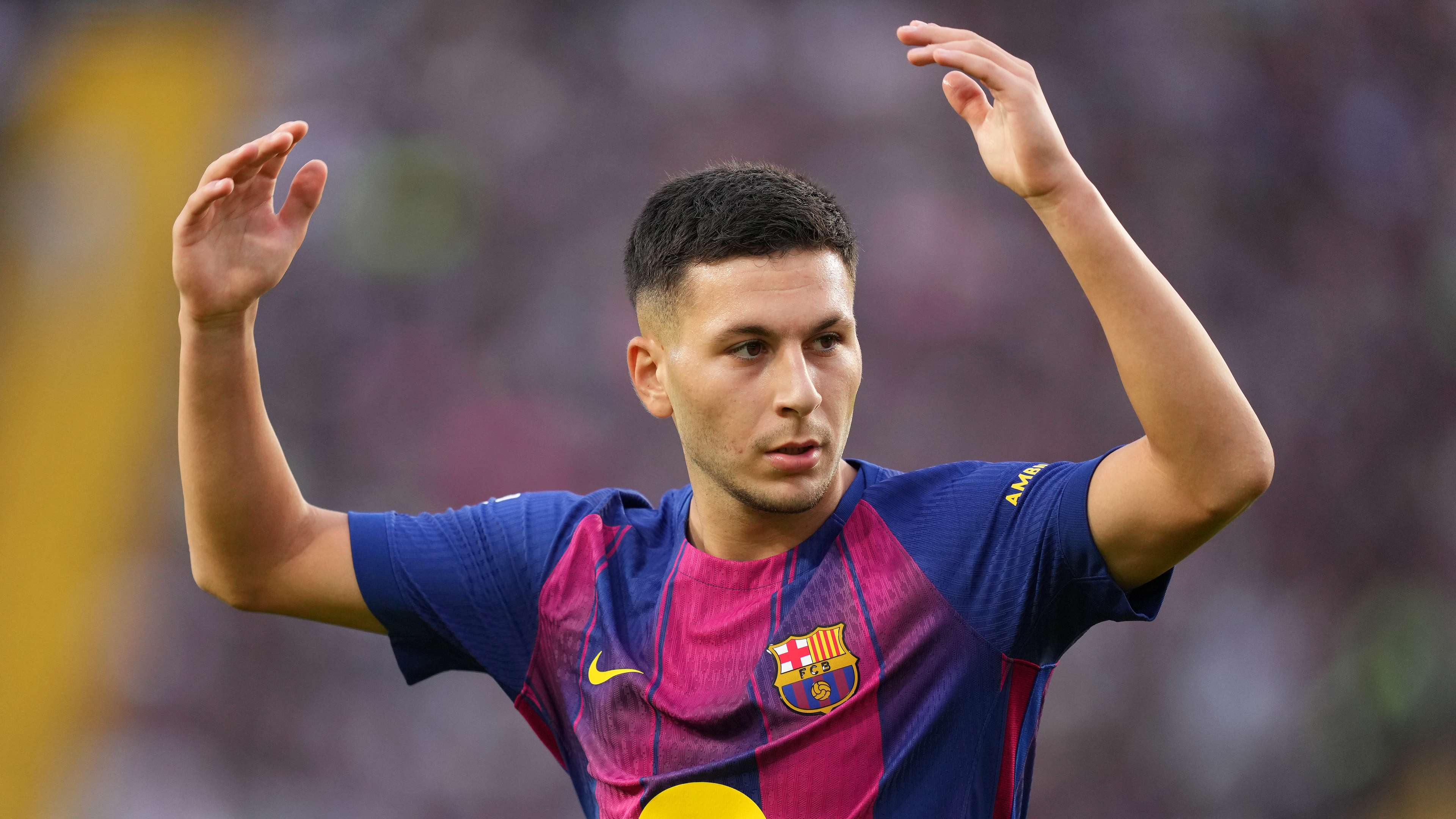Bardghji shuts door on Barca exit: 'I feel great!'  