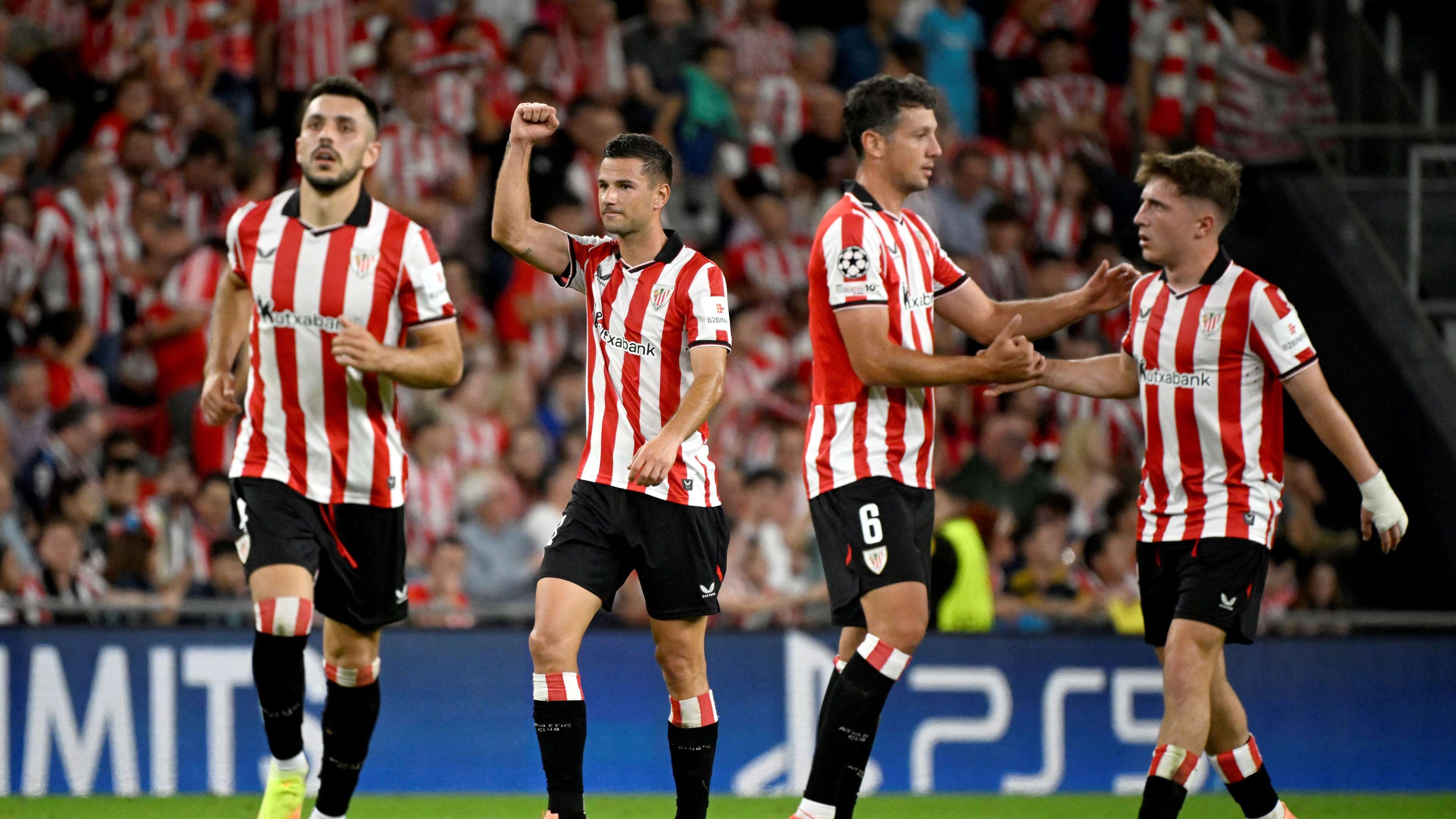 📽️ | Athletic Club stars break into a snowball fight after landing  