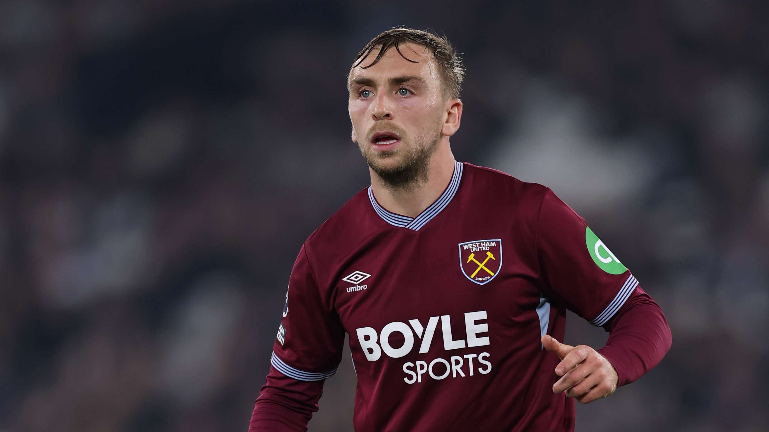 Jarrod Bowen's son sings West Ham captain's X-rated chant  