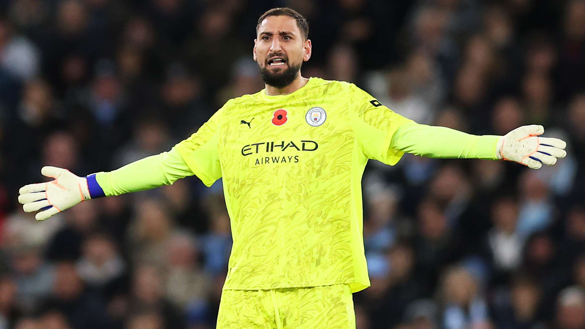 'Pathetic' Donnarumma flaps at cross for Bournemouth goal  