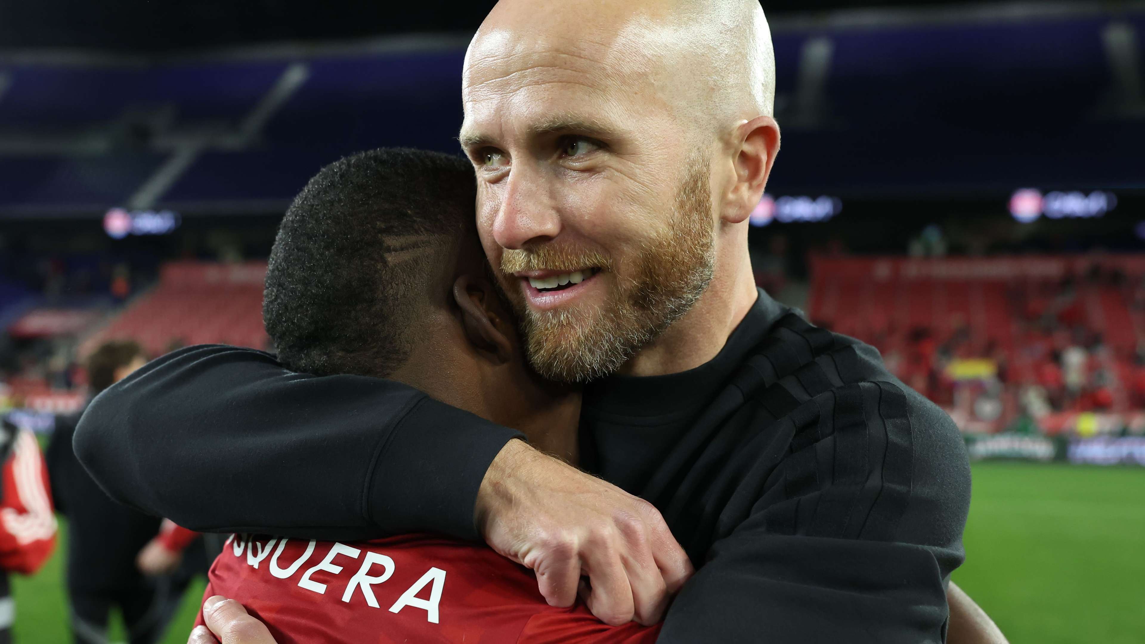Red Bulls hire former USMNT star Bradley as head coach  