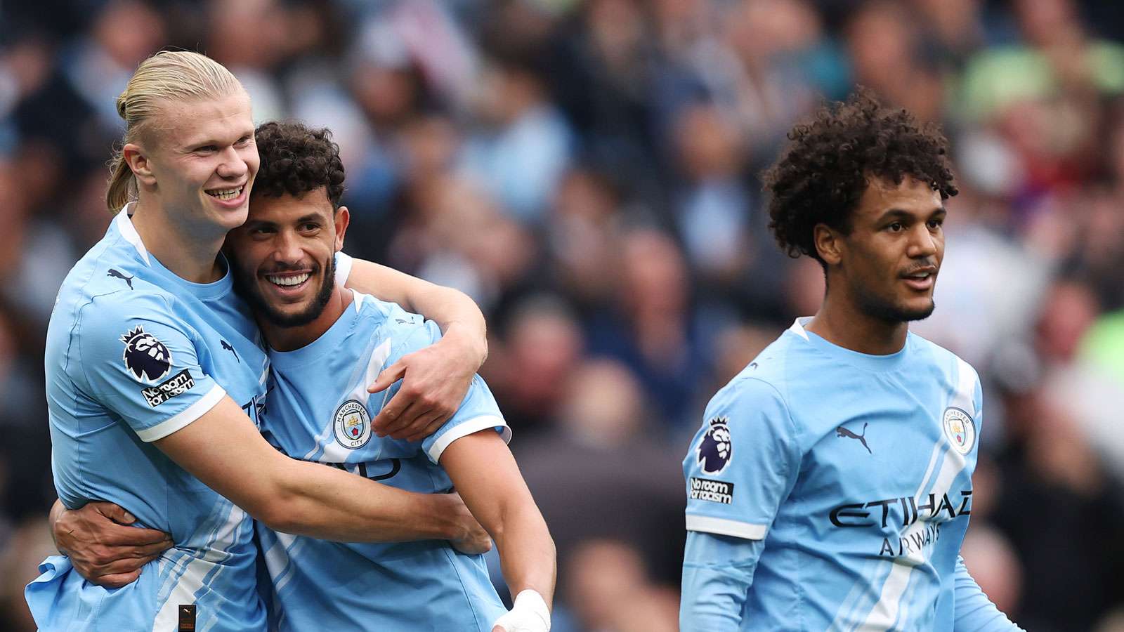 'Perfect fit' - Liverpool confirm agreement to sign defender  