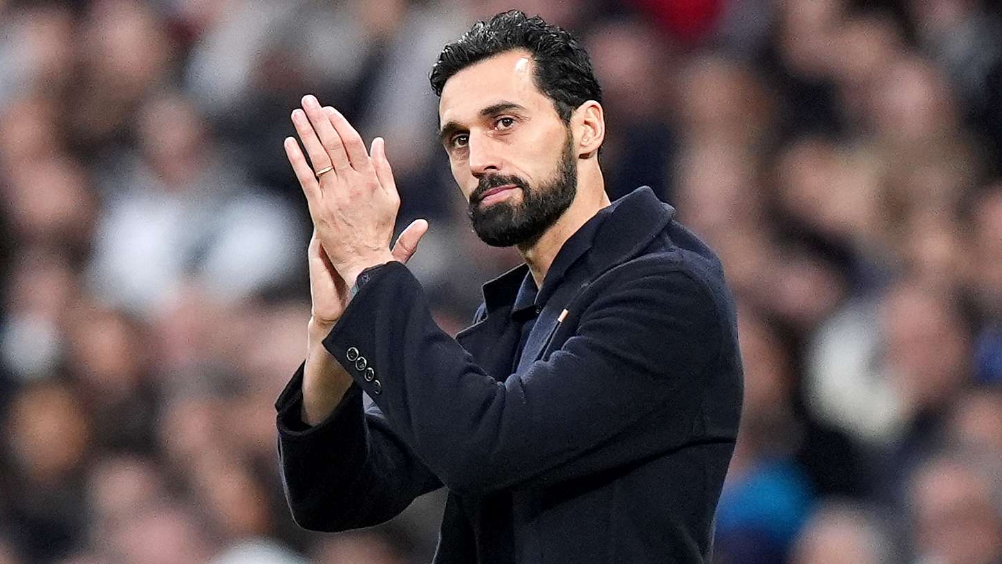 Arbeloa fumes at Real Madrid fans for chanting against Perez  