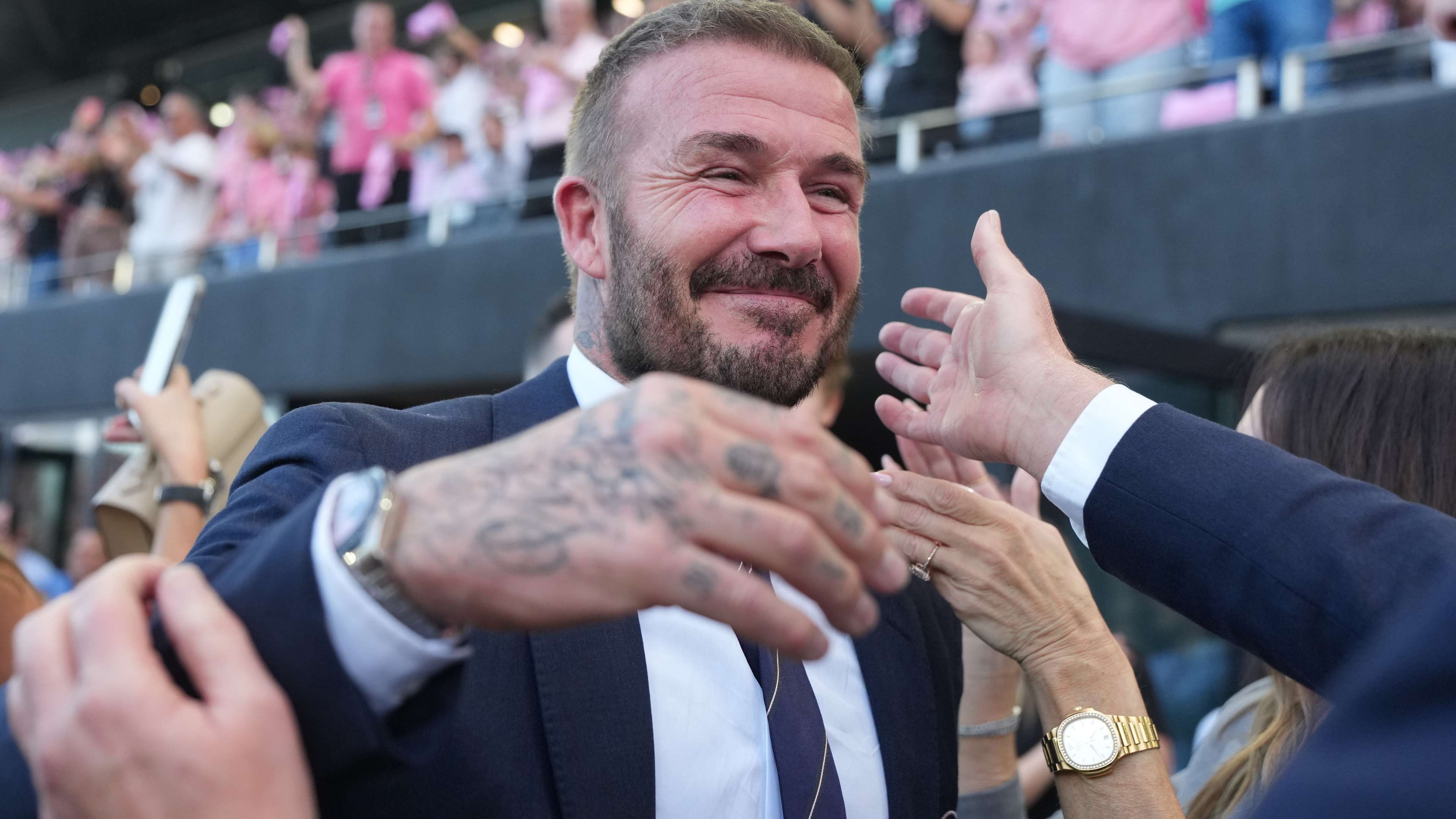 David Beckham signs exclusive Fanatics trading cards deal  
