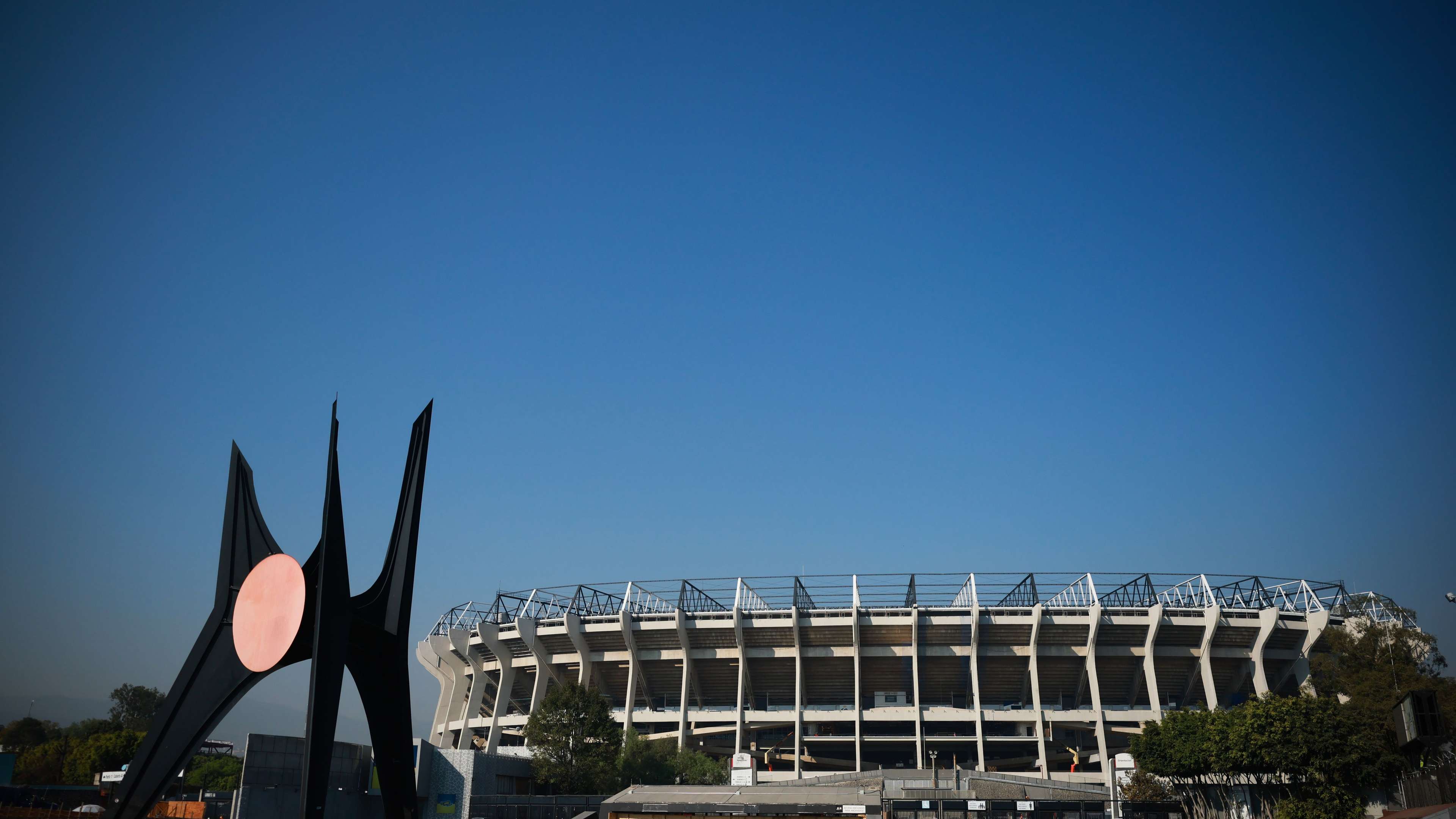 Portugal reviewing Mexico friendly amid security alerts  