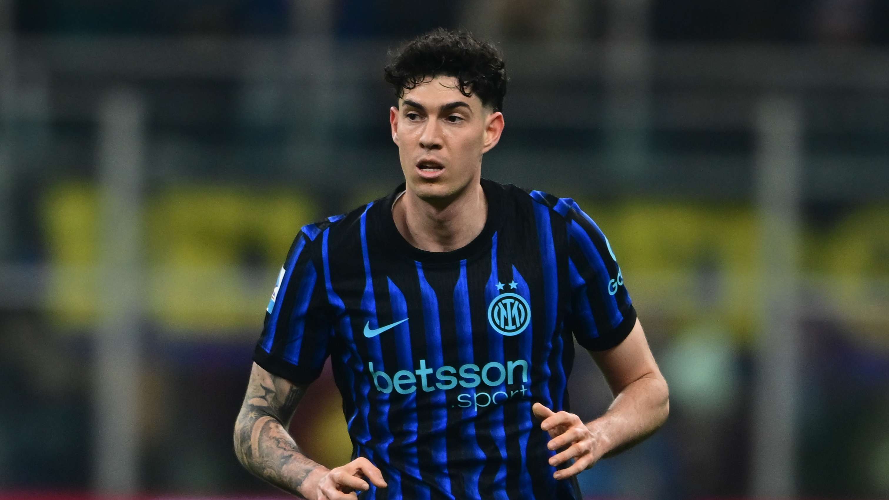 Juve blasted for 'playing the victim' over controversial red card vs Inter  