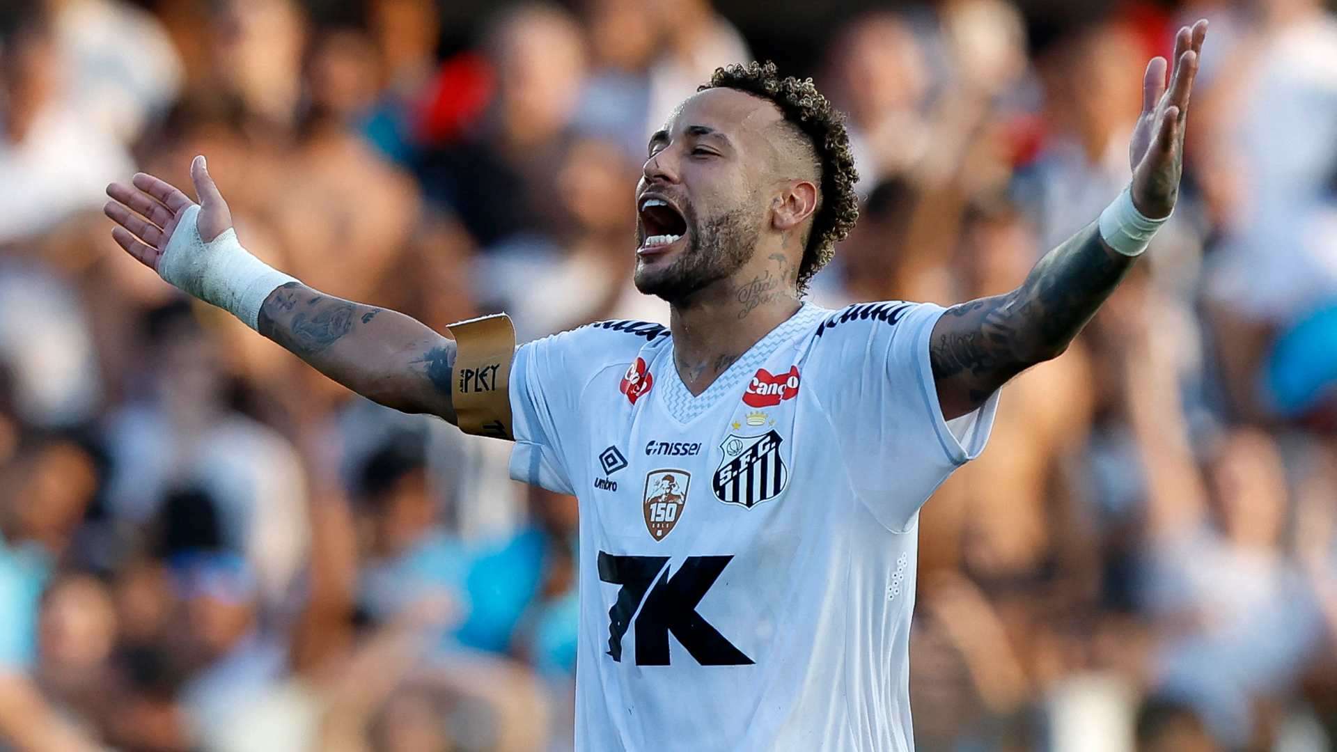 Neymar accused of 'messing up' Santos tactical plan  