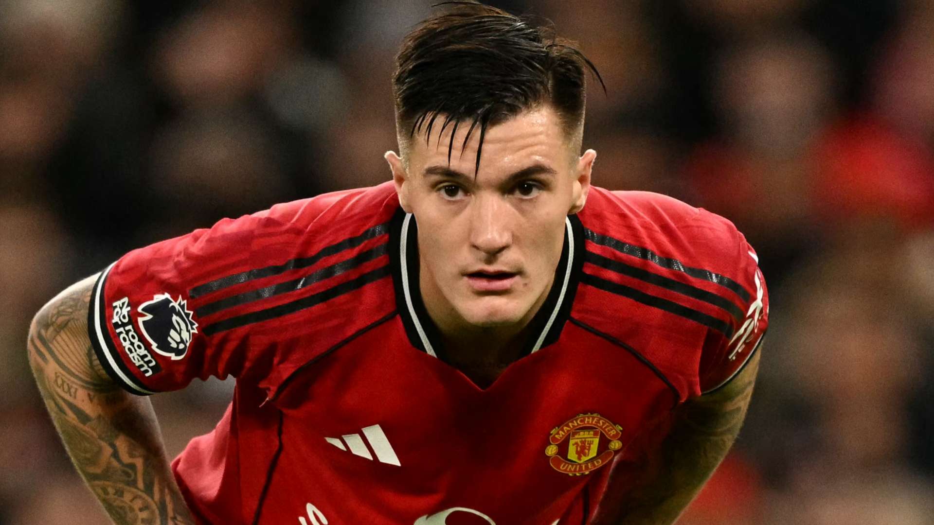 Owen urges Man Utd to find 'upgrade' on Sesko  