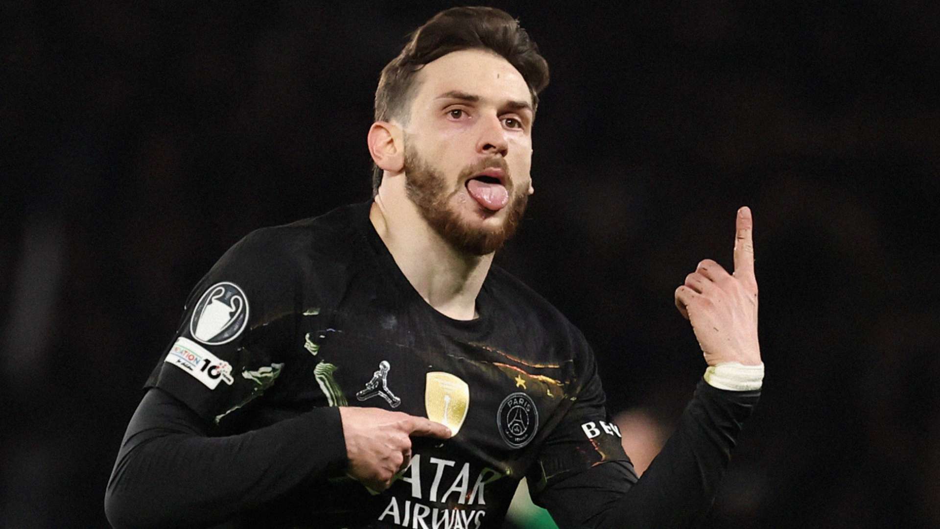 Arsenal eye audacious Kvaratskhelia transfer bid  