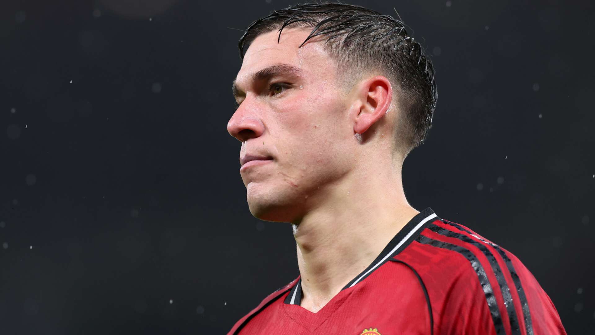 Wrong choice? Ugarte gets Utd exit advice after Chelsea snub  