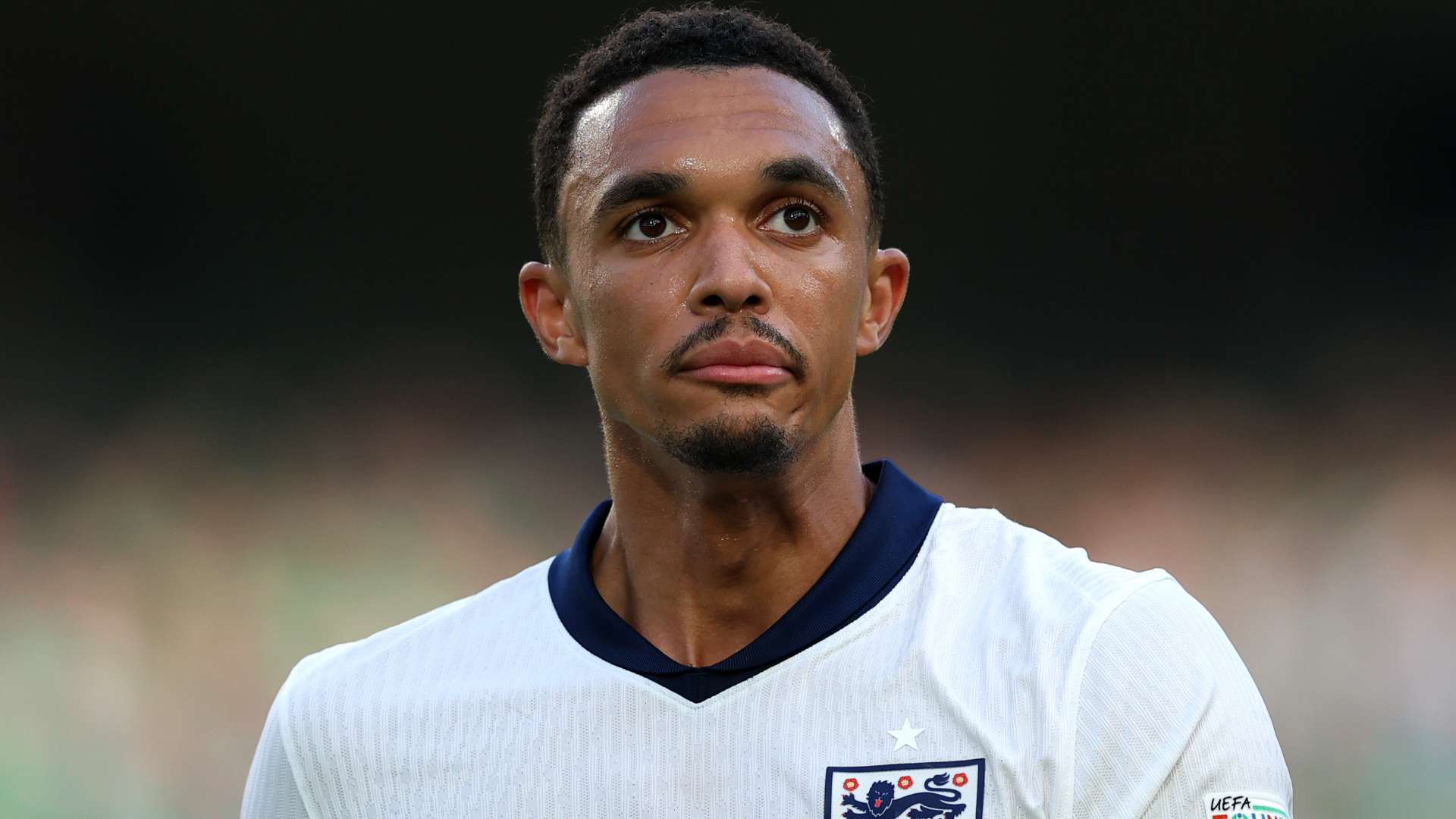 Beckham reacts to Alexander-Arnold England absence  