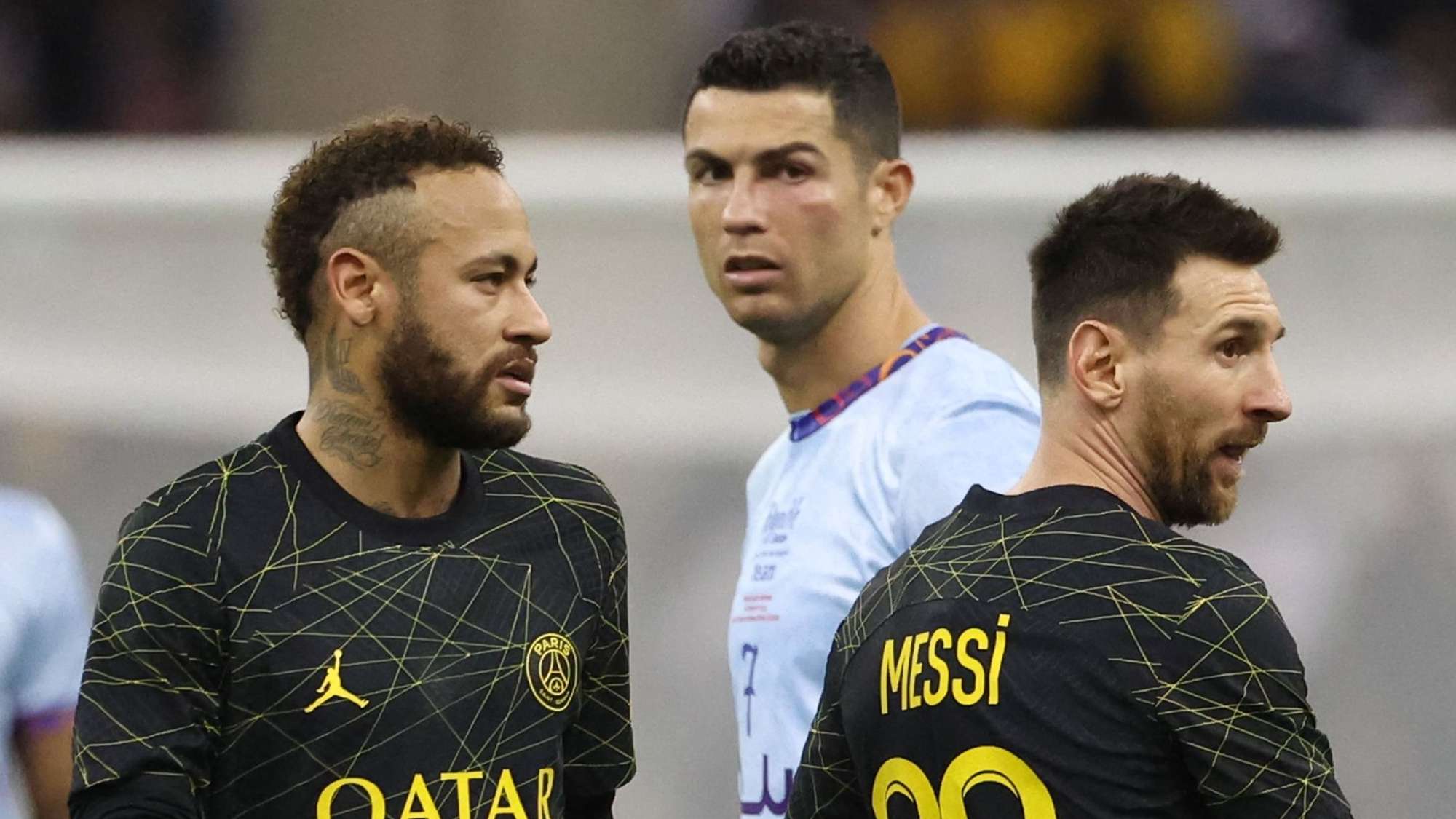 Ferdinand disagrees with Rooney: 'Neymar did things Messi & CR7 couldn't'  
